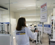Polícia Científica do Paraná desponta na identificação de novas drogas e inserção de perfis genéticos