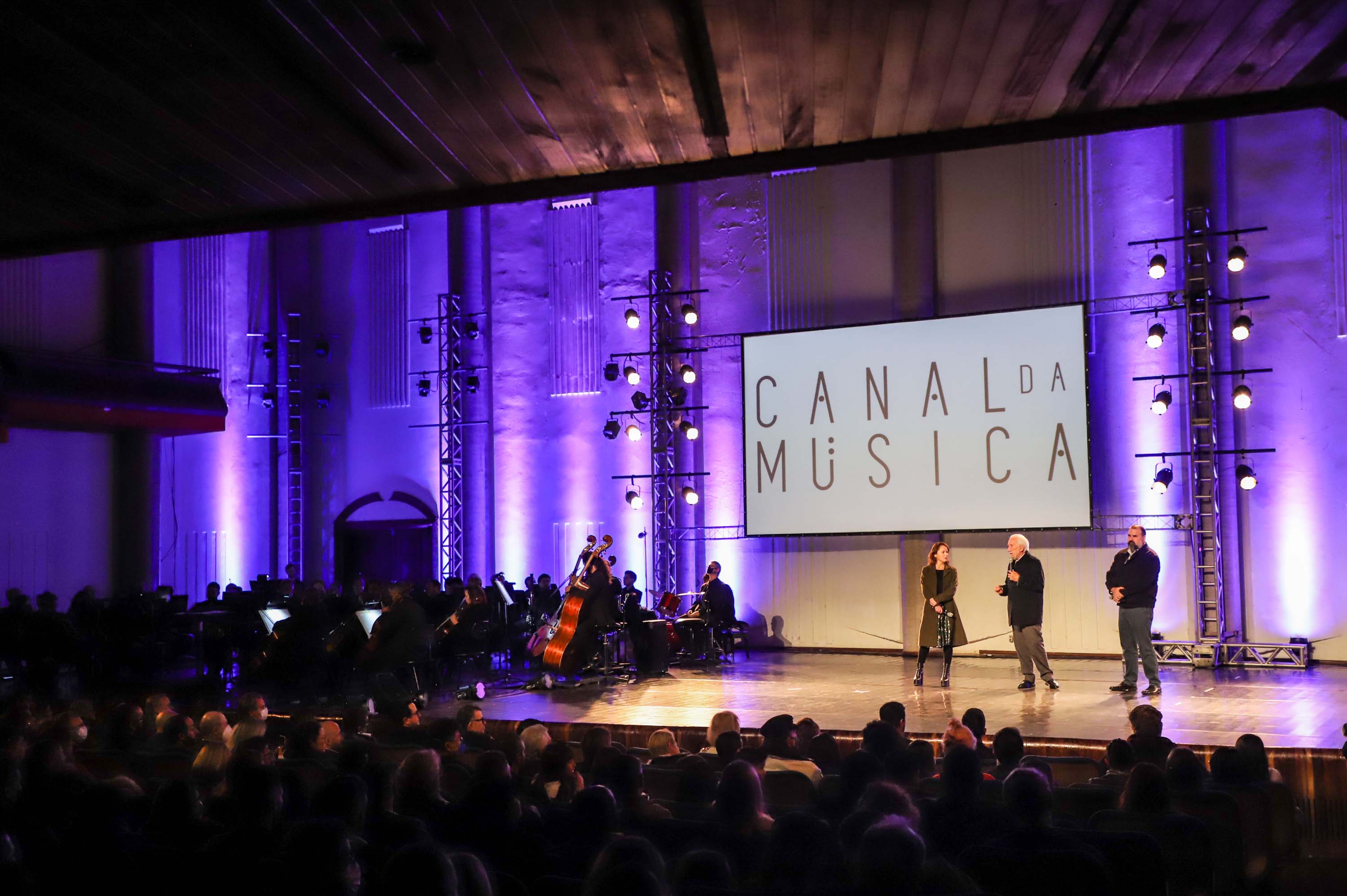 Grande Auditório do Canal da Música retoma as atividades em noite de gala