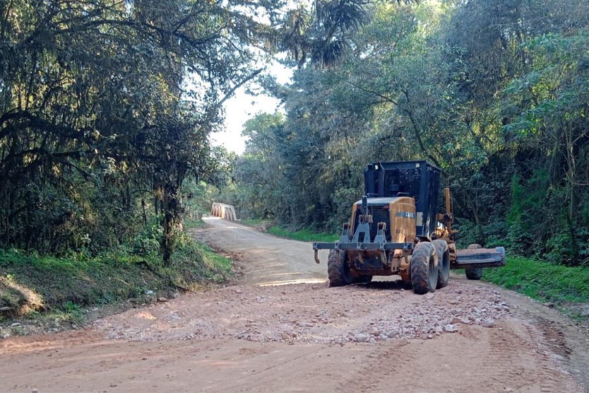 Estado licita terceiro lote de obras em rodovias não pavimentadas dos Campos Gerais 