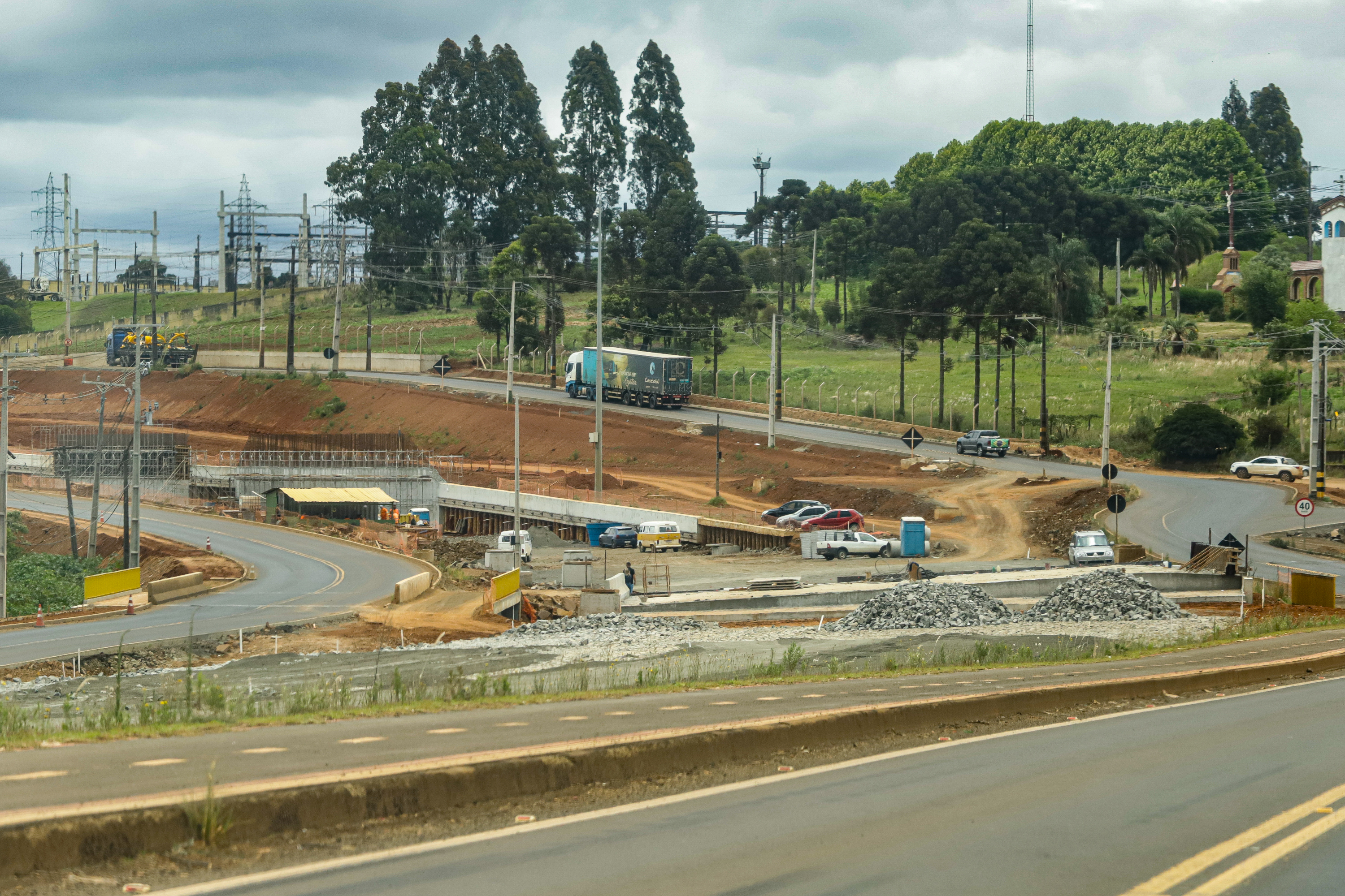 Estado libera tráfego nas pistas principais da obra de duplicação da BR-277  em Guarapuava