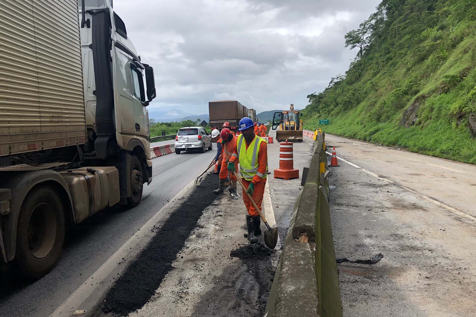 DER/PR vai liberar faixa adicional no km 39 da BR-277 nesta quarta-feira