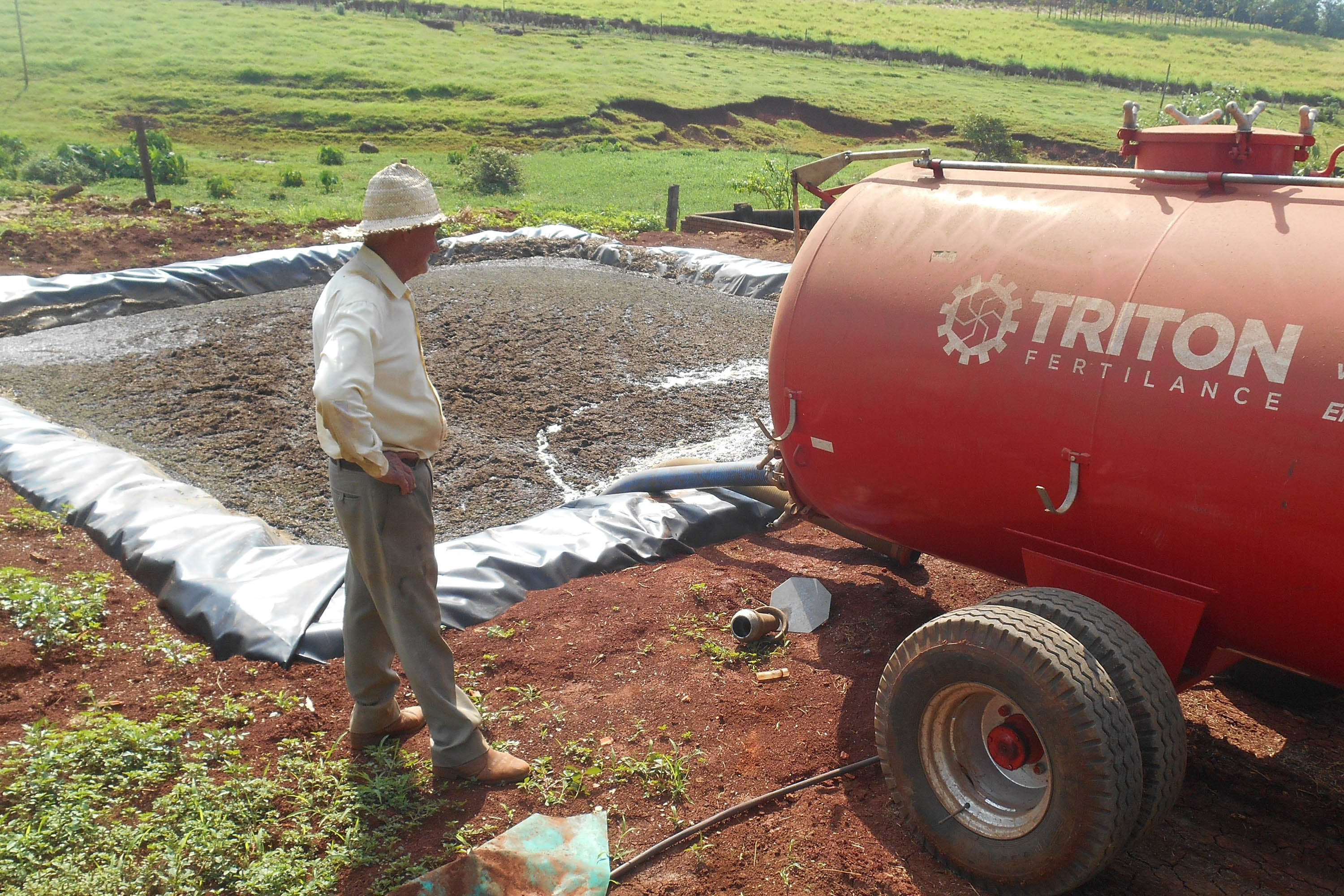 Pesquisa do IDR-Paraná auxilia na utilização de dejetos animais como fertilizante