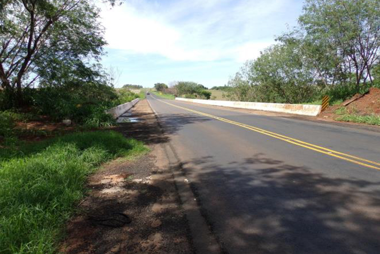 Recuperação e melhoria da drenagem de rodovias Noroeste