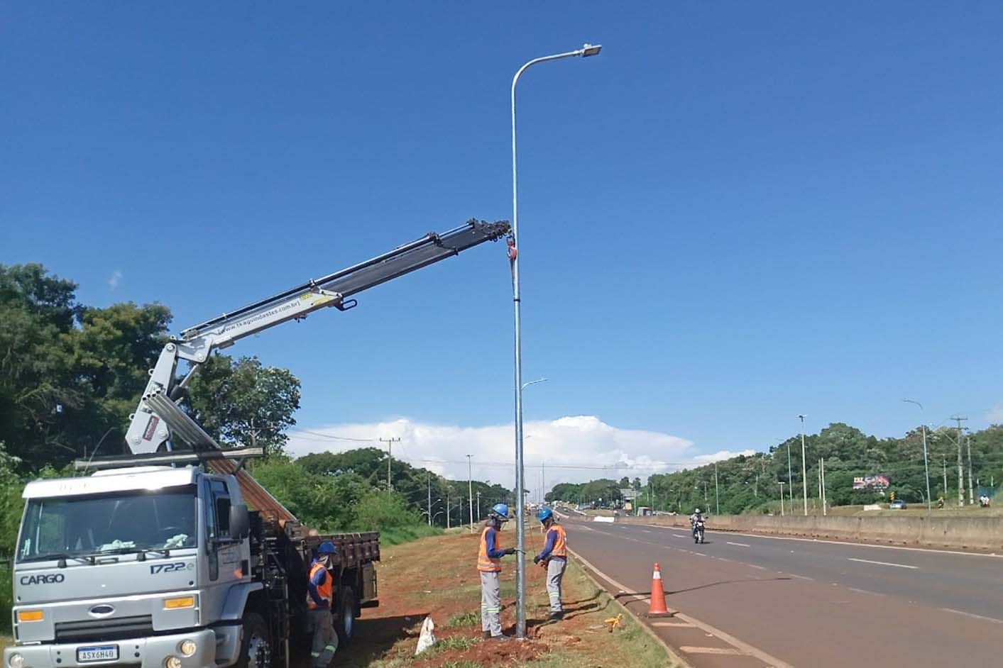 Trecho urbano da BR-277 ganha nova iluminação em tecnologia LED -  Prefeitura de Curitiba