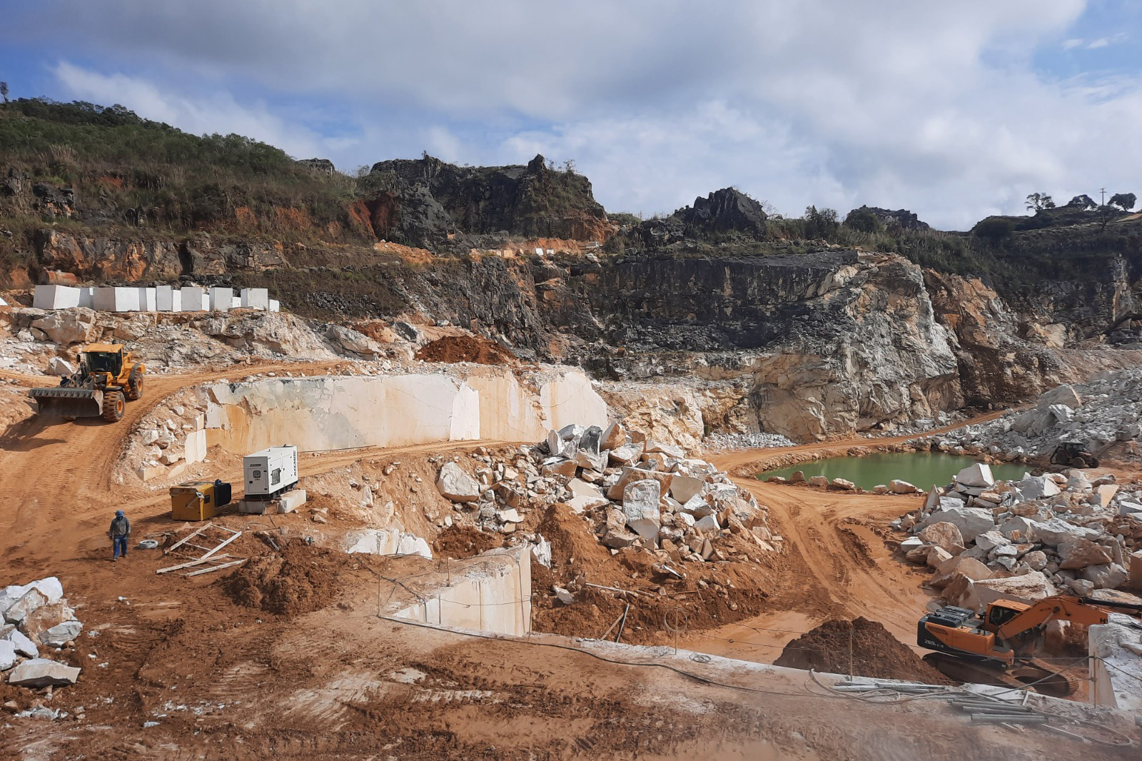 Mineração Fiorese, em Rio Branco do Sul, na Região Metropolitana de Curitiba