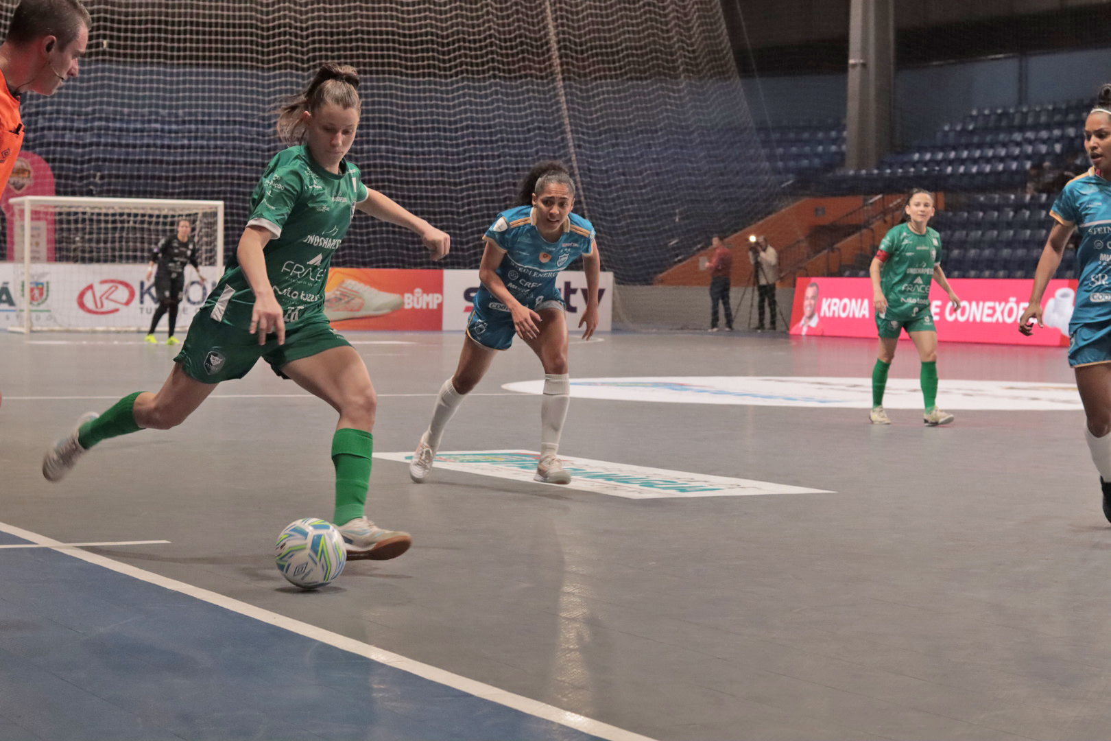 Stein Cascavel é bicampeã da Copa Mundo de Futsal Feminino