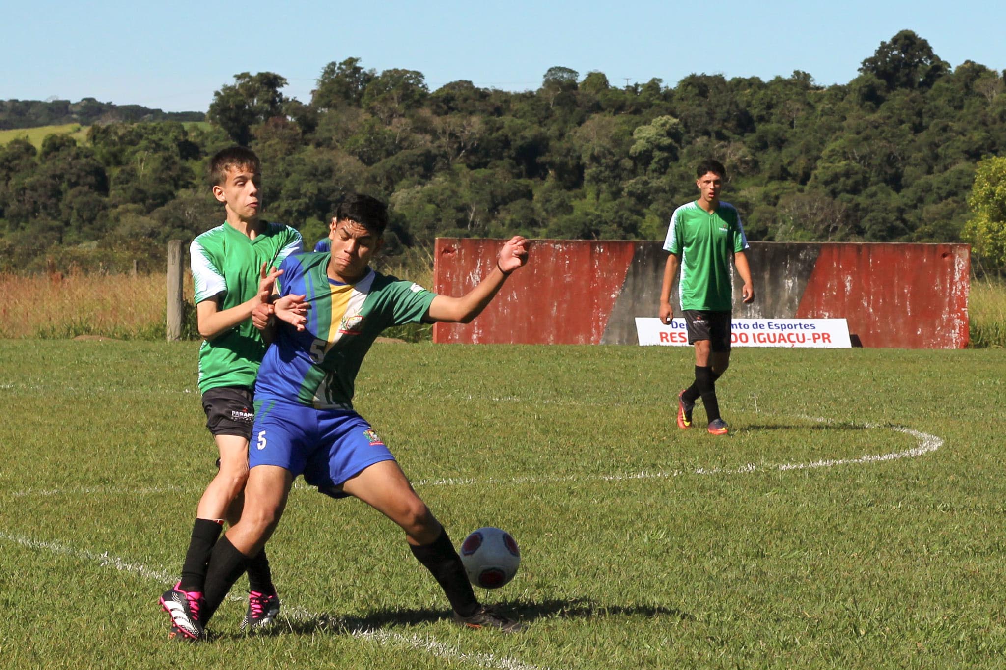 Competição para jovens e masters, Paraná Bom de Bola define