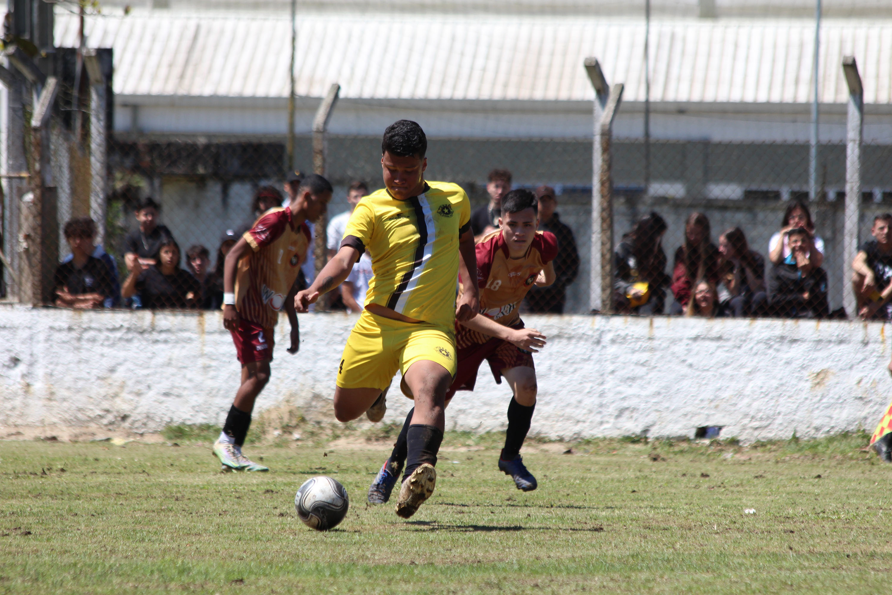 Fase regional dos Jogos Escolares Bom de Bola começa nesta quinta