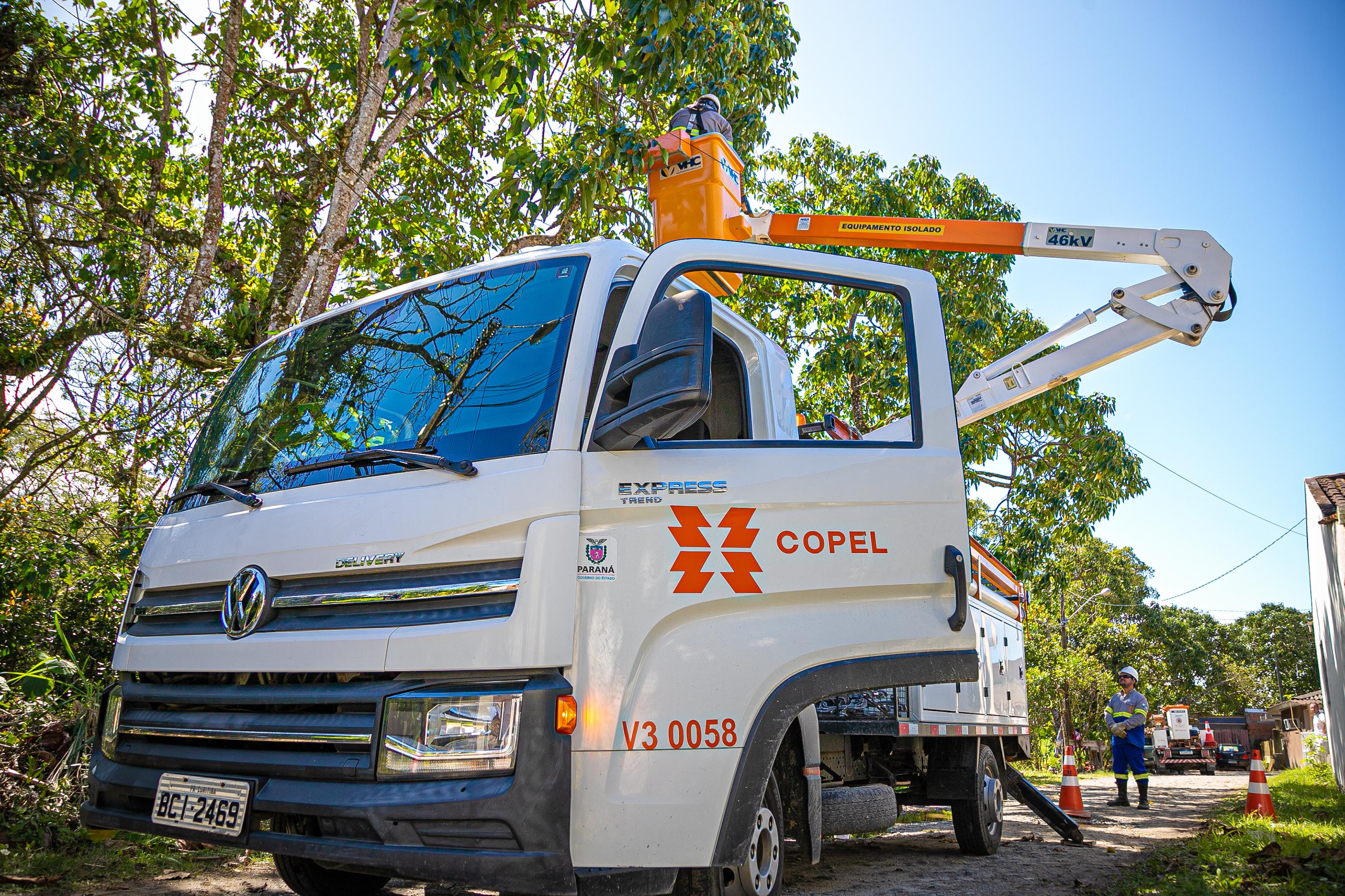 Mutirão de manutenção preventiva da Copel acontece em 128 cidades neste  sábado