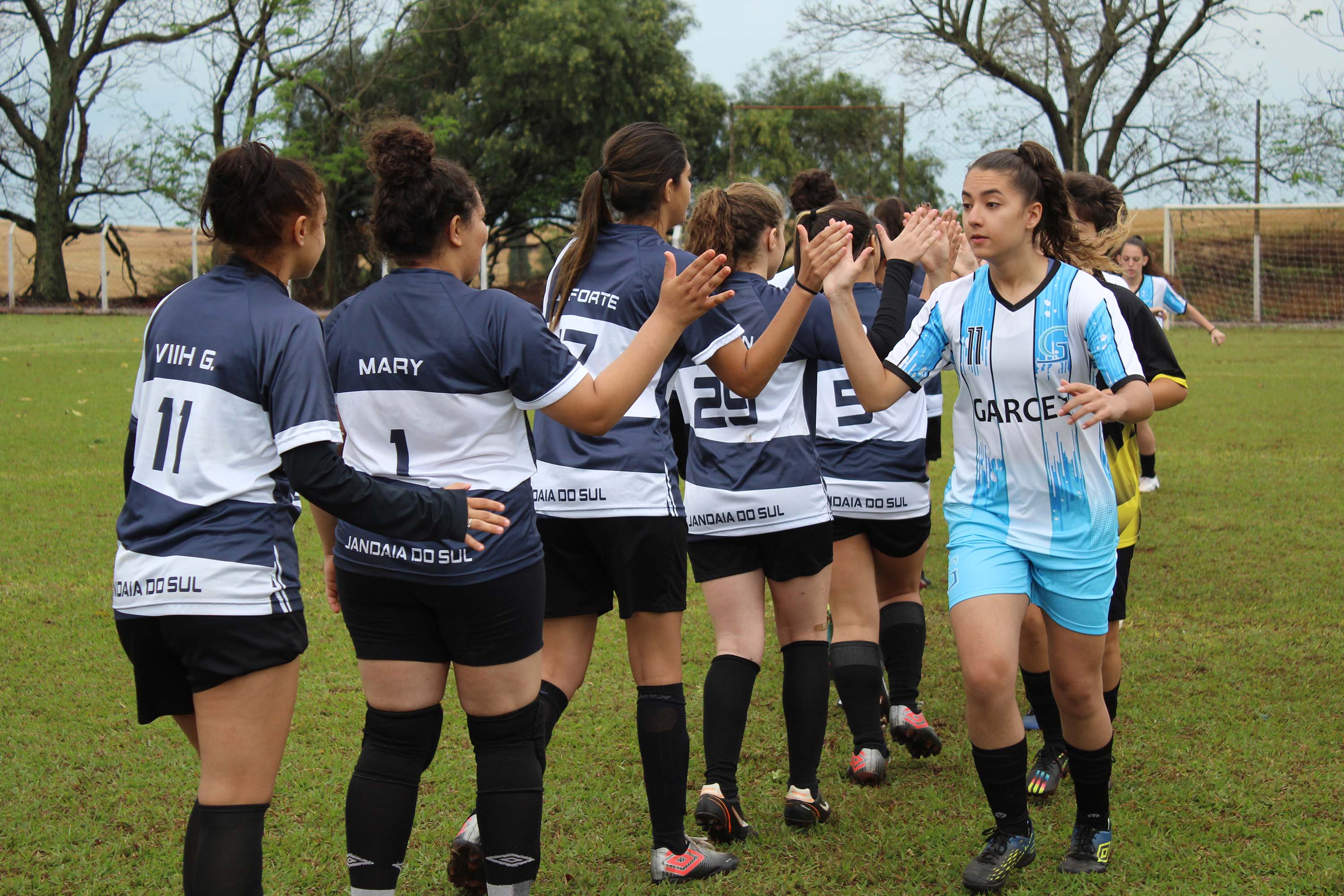 Reta final dos Jogos Escolares Bom de Bola marca feriado do Dia da