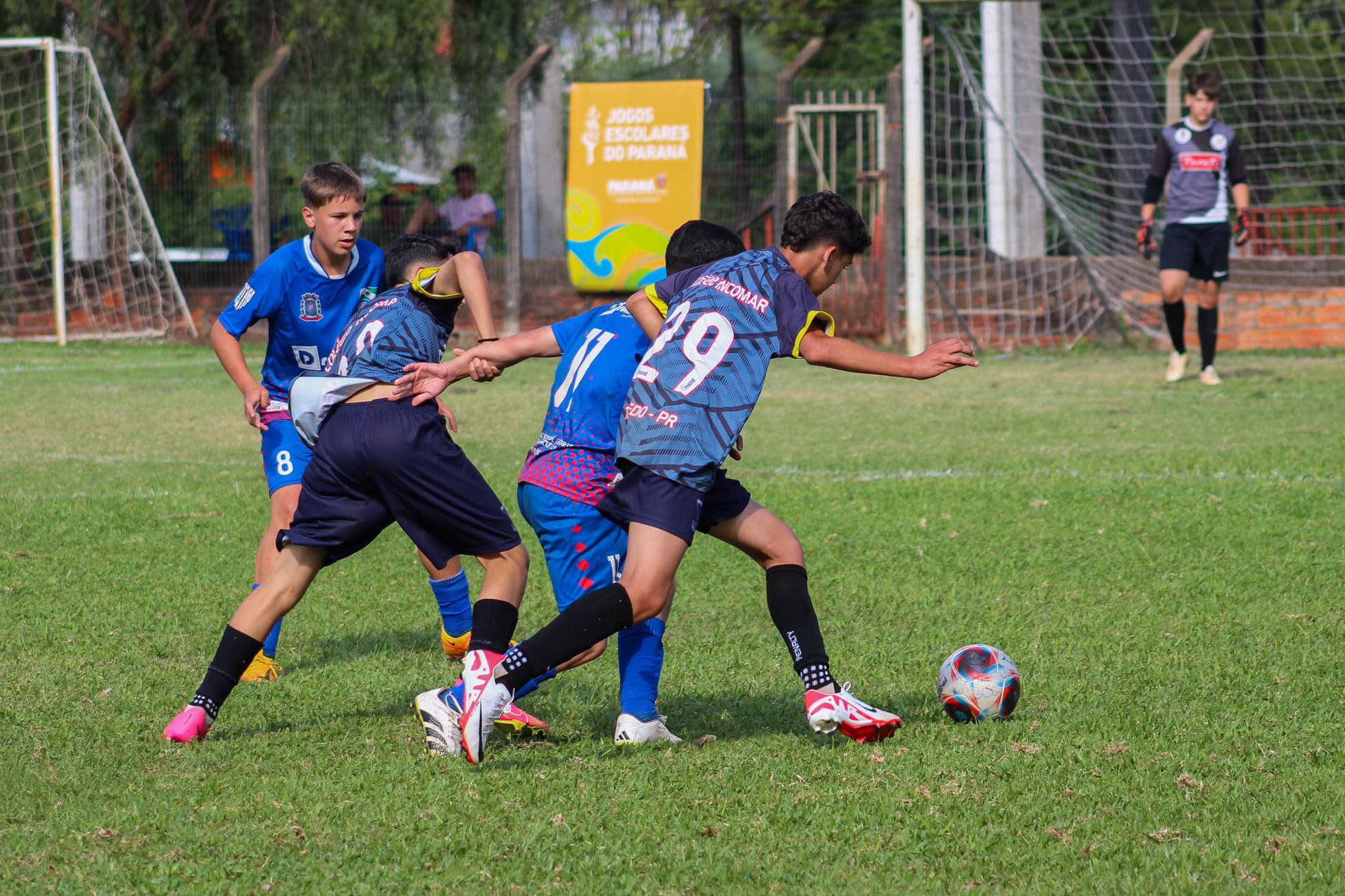 Futebol de campo: Paraná Bom de Bola define no fim de semana os campeões de  2023