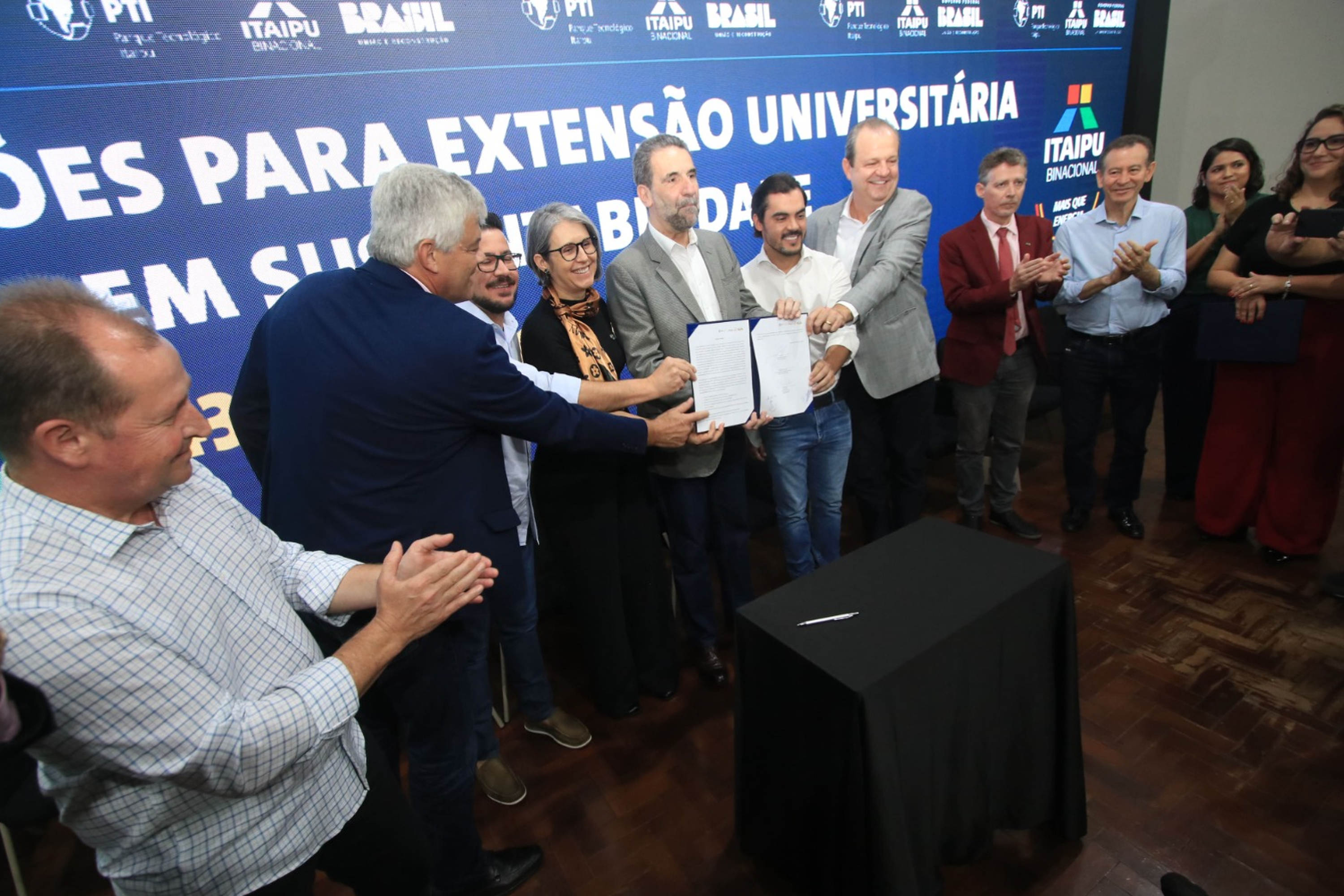 Universidades estaduais e Itaipu assinam parceria para ações de extensão em sustentabilidade