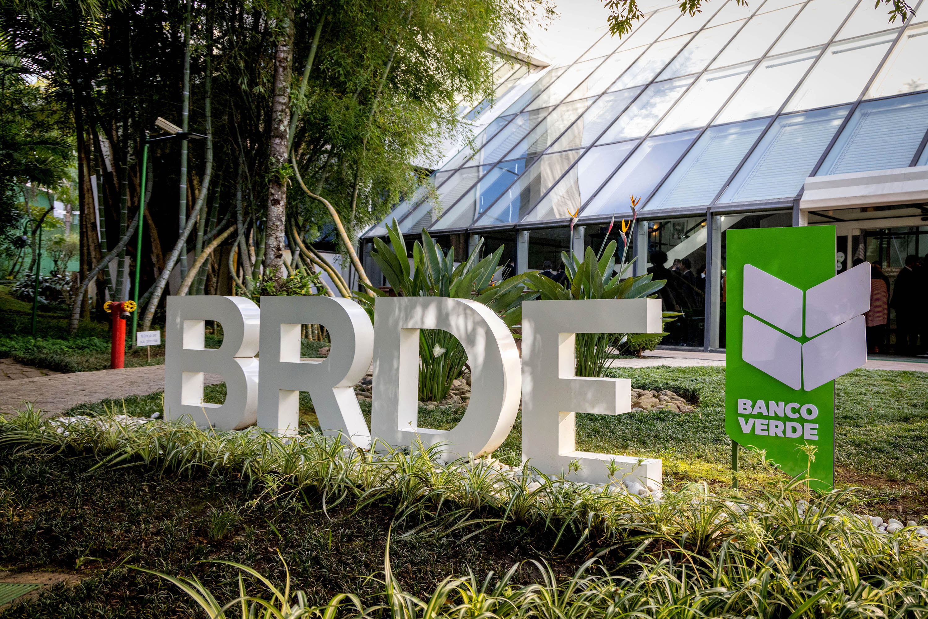 BRDE LABS