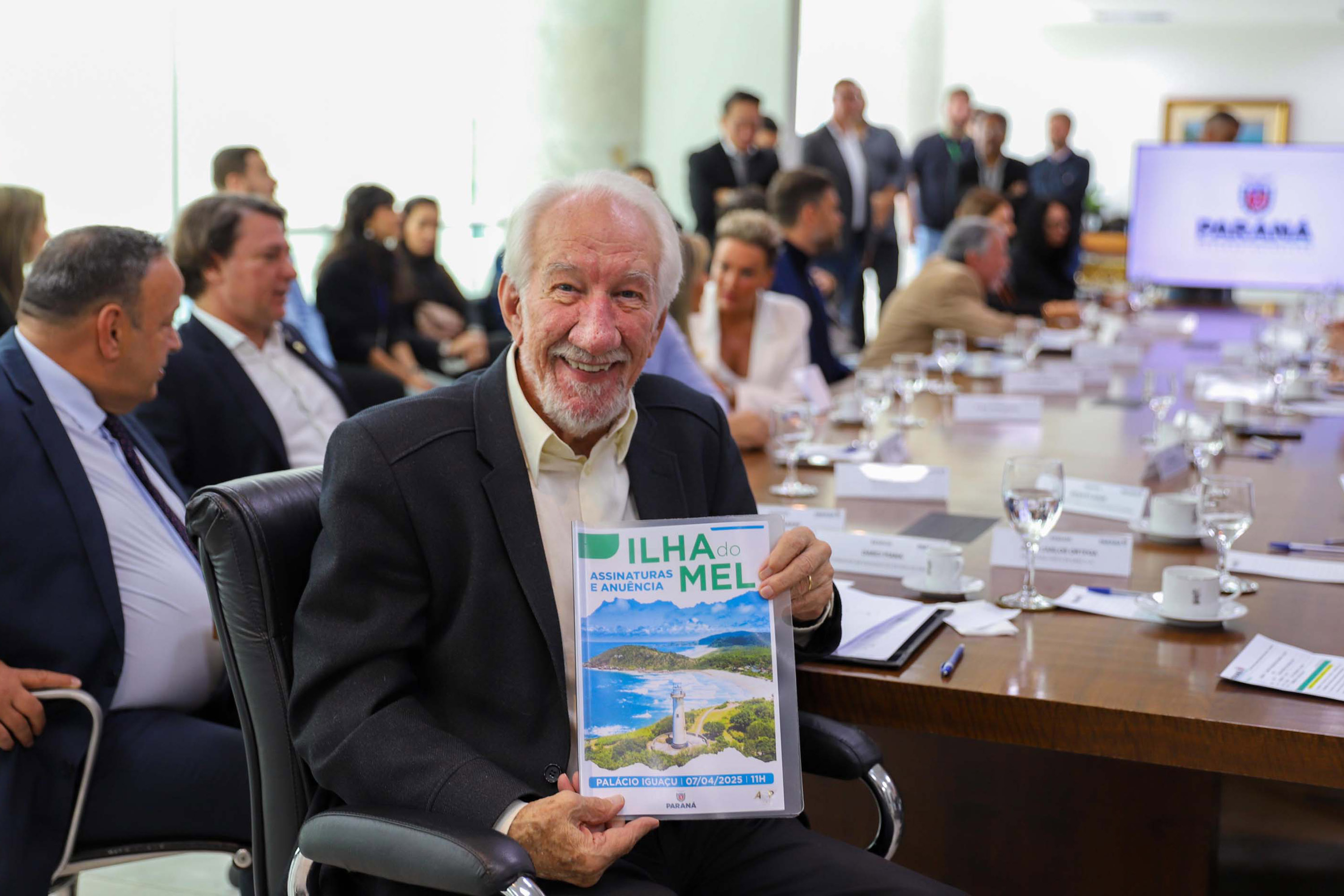 Novo marco regulatório da Ilha do Mel avança com instituição de comitê gestor
