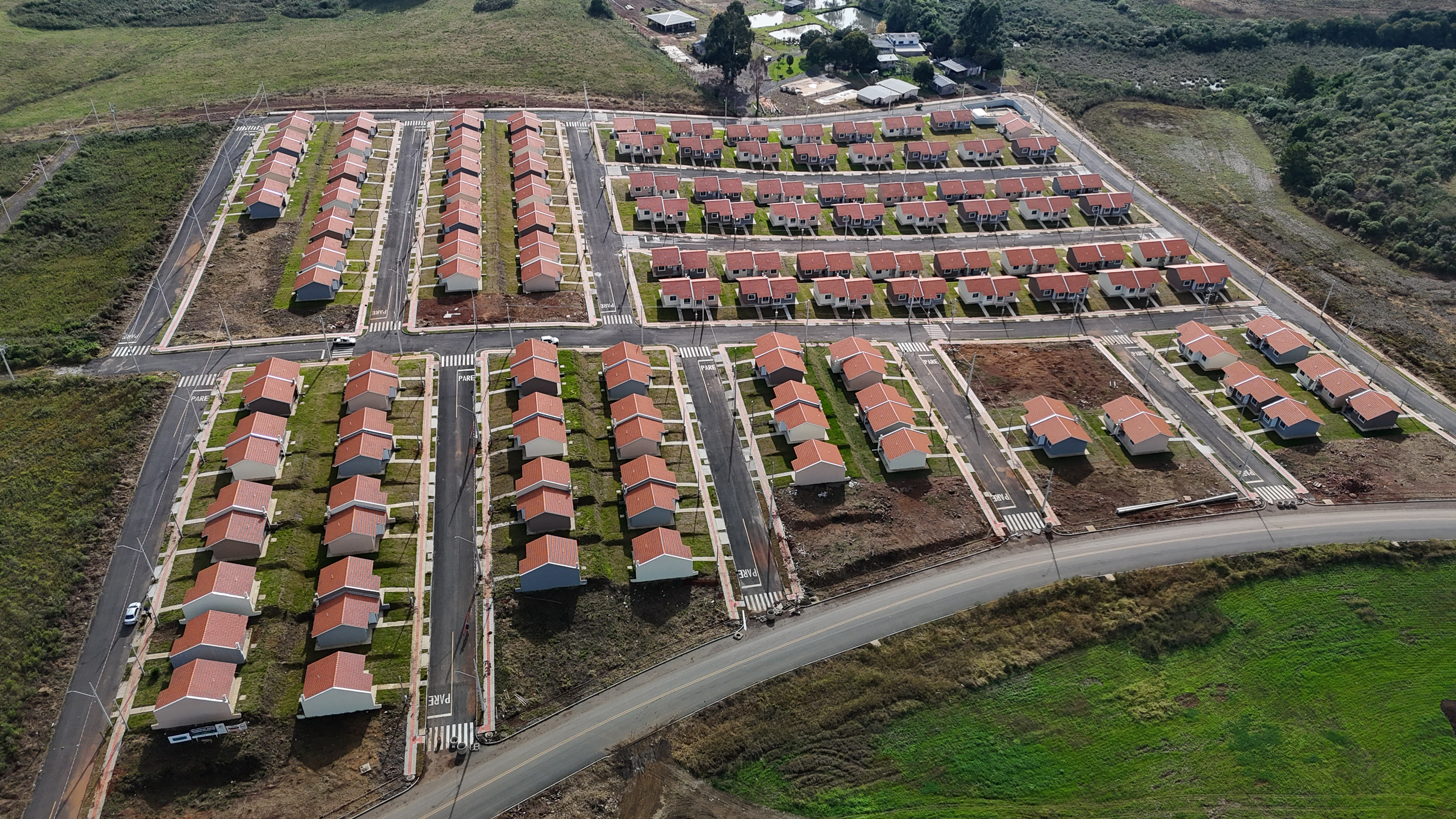 Casa Fácil Paraná, a Cohapar financia diretamente a construção de casas para famílias com renda de um a seis salários mínimos em Palmas Foto: Geraldo Bubniak/AEN