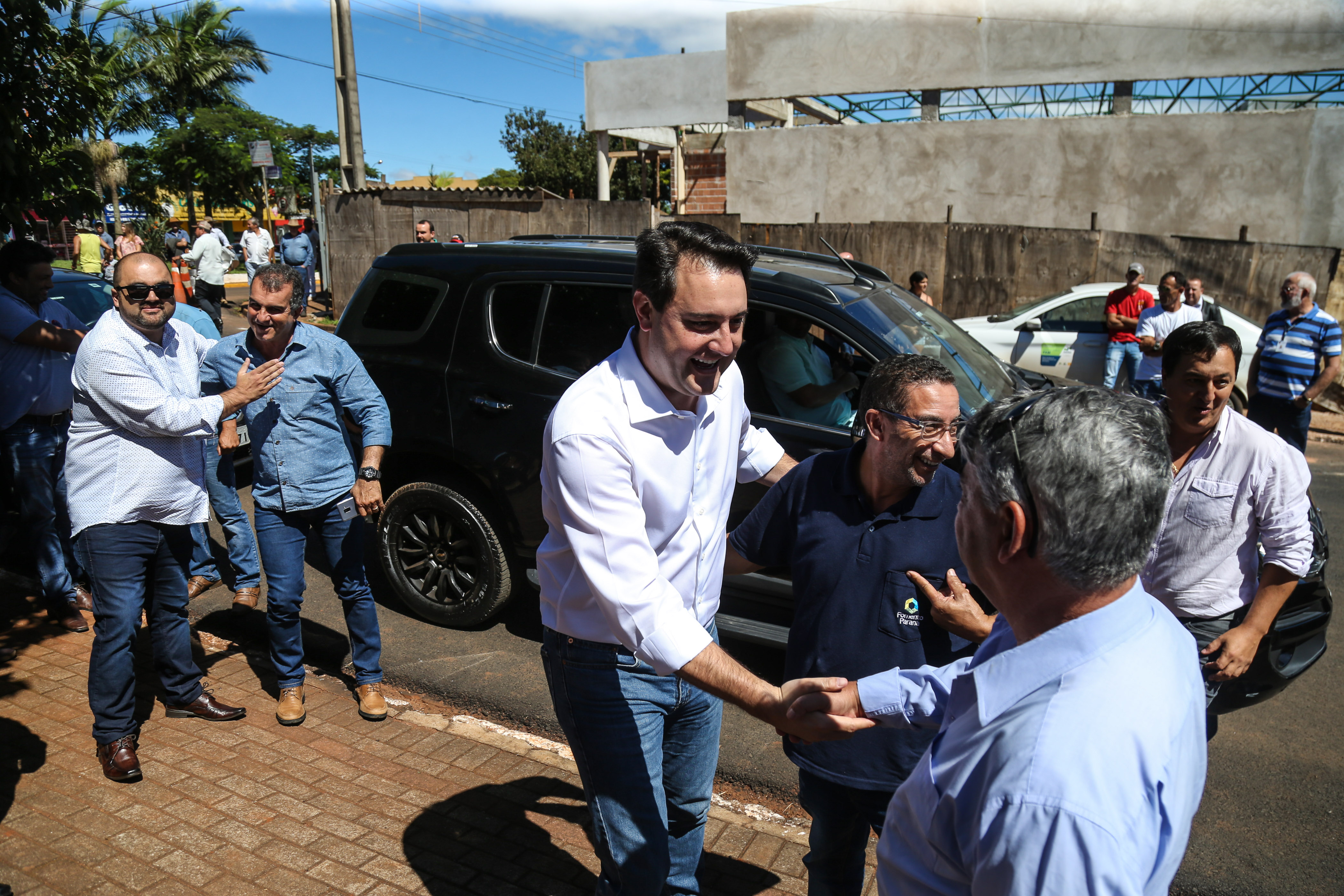 O governador Carlos Massa Ratinho Junior assina ordem de serviço para construção de Escola em Mauá da Serra nesta quarta-feira (10). Mauá da Serra, 10/04/2019 - Foto: Geraldo Bubniak/ANPr