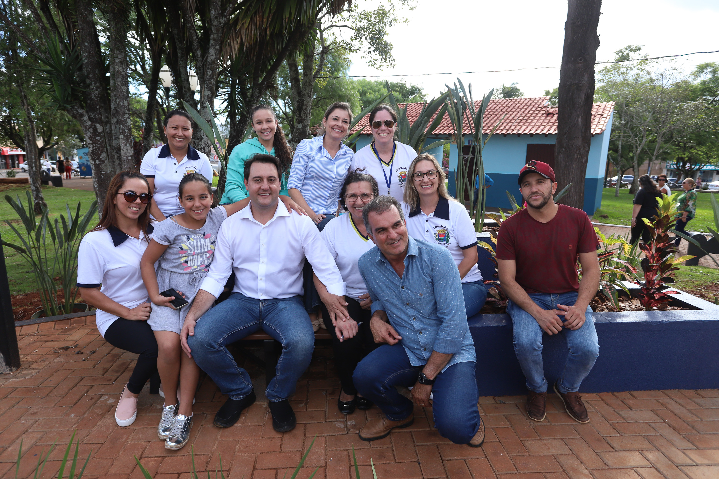 A população de Faxinal, no Vale do Ivaí, ganhou nesta quarta-feira (10) o espaço Meu Campinho, destinado à prática de atividades de esporte e de lazer, principalmente para crianças e adolescentes