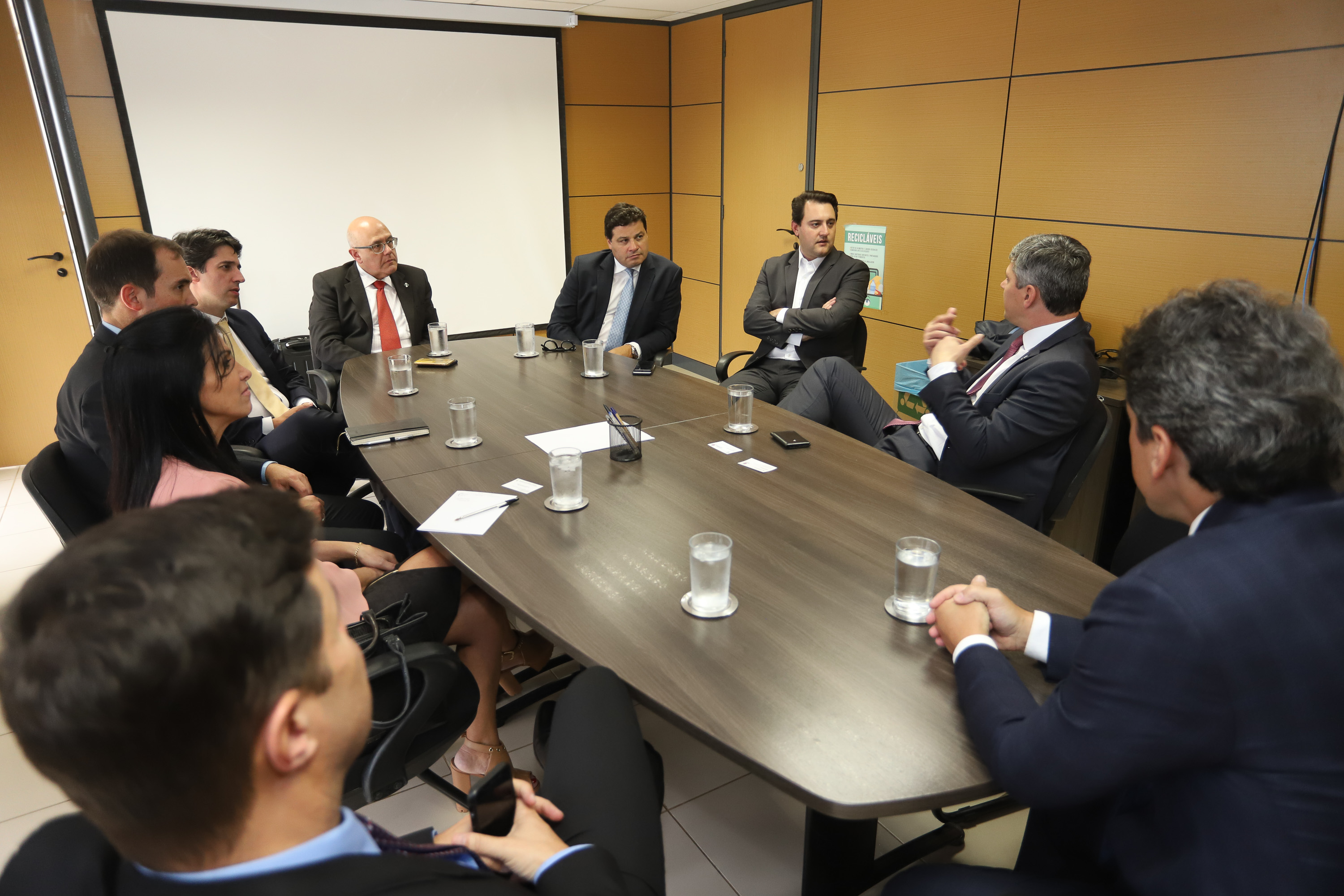 Governador Carlos Massa Ratinho Junior durante reunião com o ministro dos Transportes, Valter Casimiro Silveira - Brasília, 29/04/2019 - Foto: Rodrigo Félix Leal/ANPr