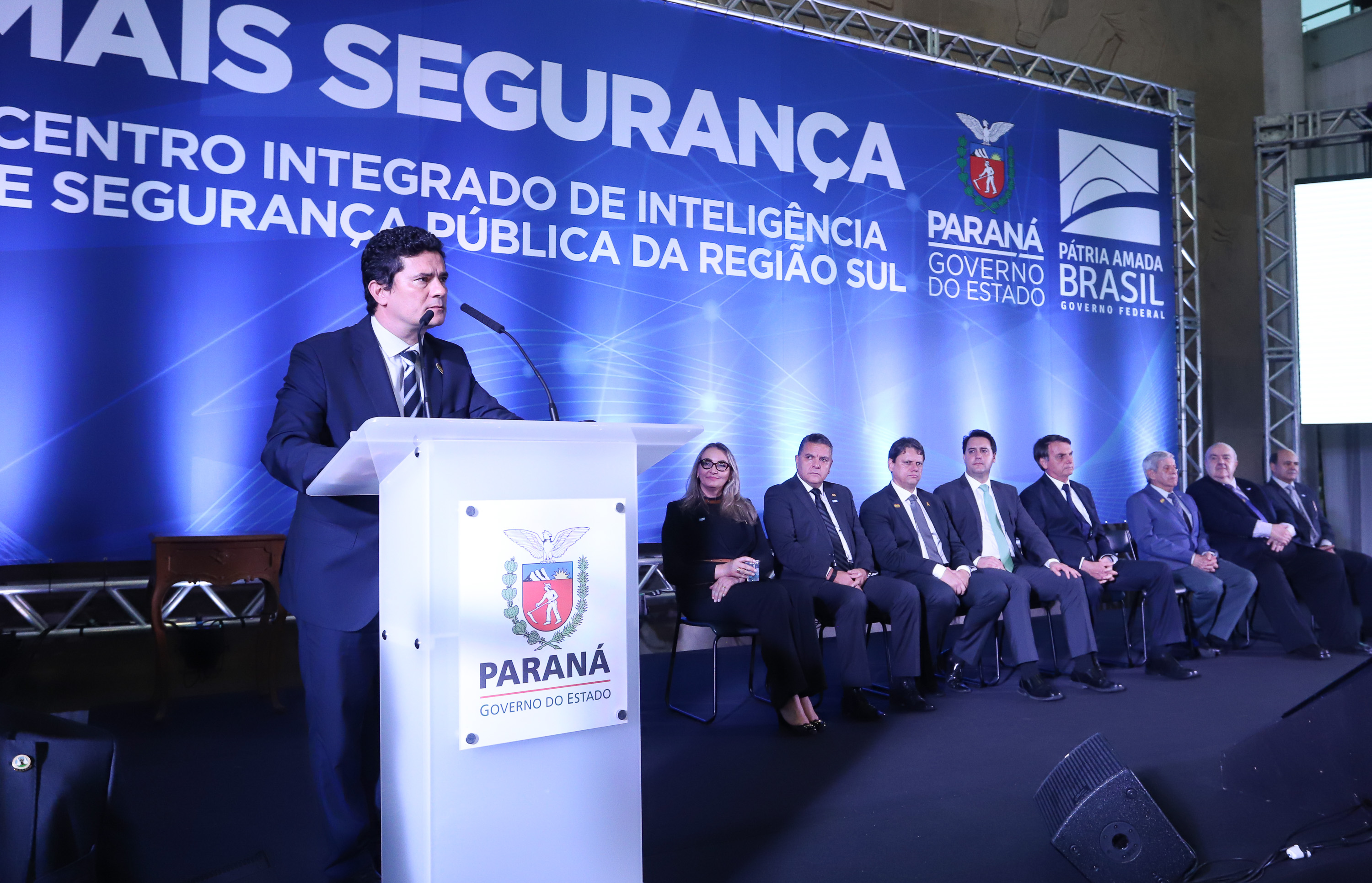 O governador Carlos Massa Ratinho Junior destacou nesta sexta-feira (10) que as forças de segurança do Paraná conseguiram reduzir em 32% o número de homicídios nos primeiros 120 dias deste ano, na comparação com o mesmo quadrimestre do ano passado