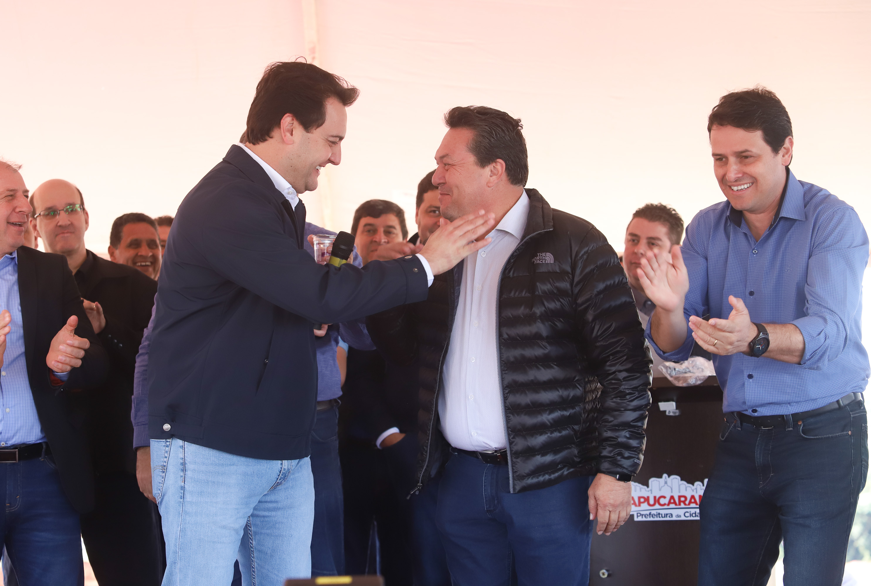 O município de Apucarana, no Vale do Ivaí, Norte do Paraná, vai investir R$ 3,07 milhões na pavimentação da Rua Cristiano Kussmaul, no Jardim Interlagos