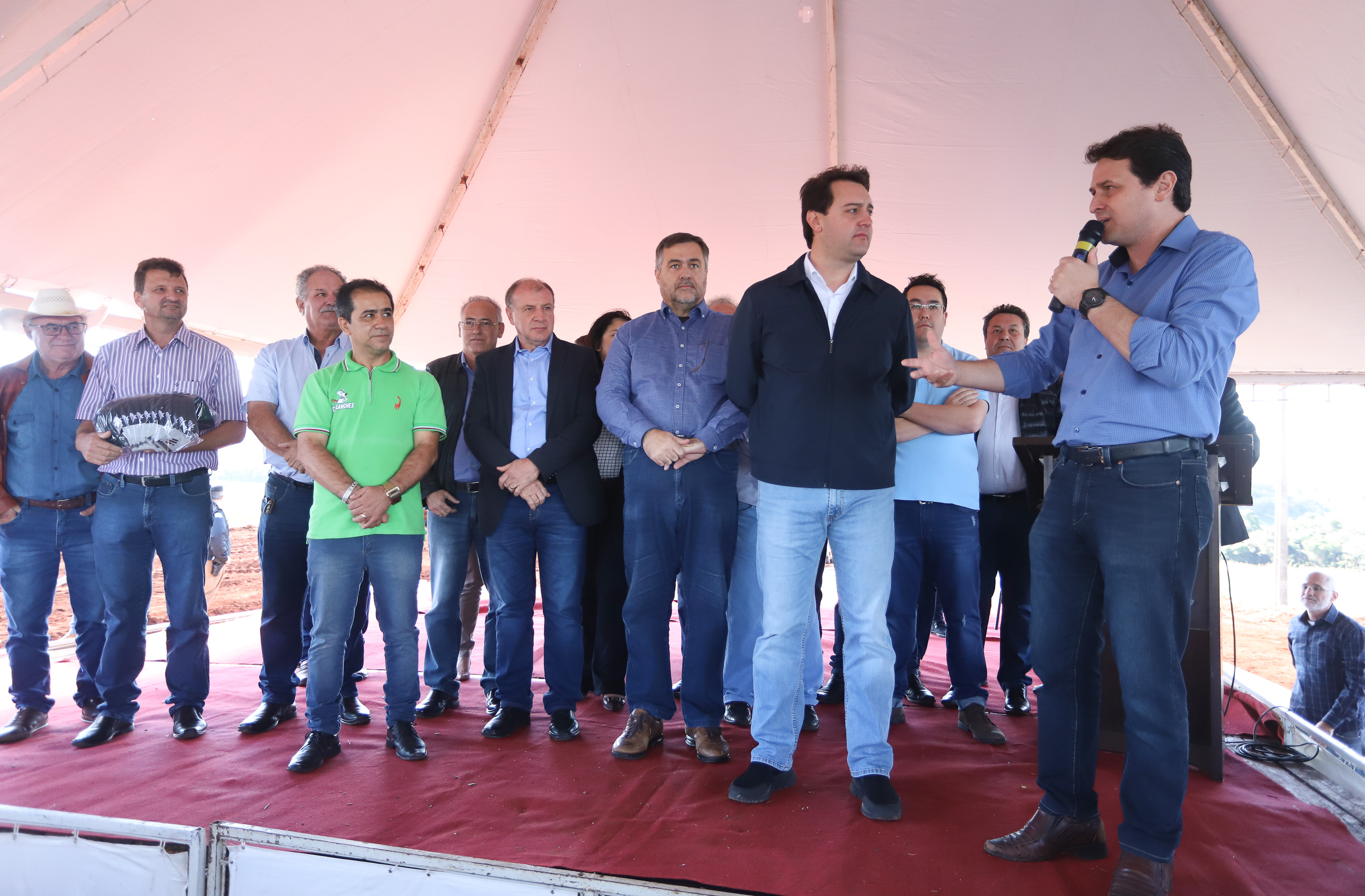 O município de Apucarana, no Vale do Ivaí, Norte do Paraná, vai investir R$ 3,07 milhões na pavimentação da Rua Cristiano Kussmaul, no Jardim Interlagos