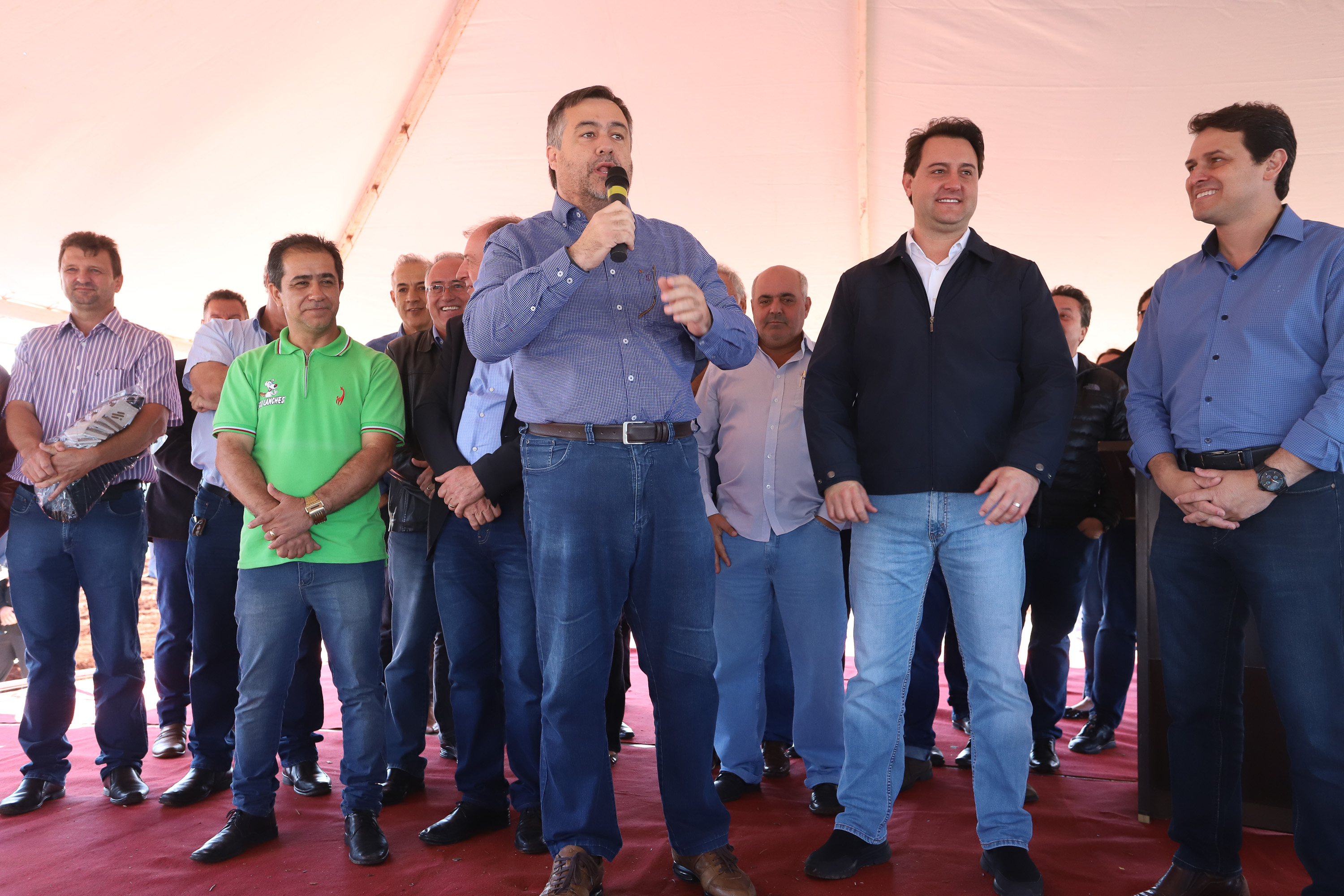O município de Apucarana, no Vale do Ivaí, Norte do Paraná, vai investir R$ 3,07 milhões na pavimentação da Rua Cristiano Kussmaul, no Jardim Interlagos