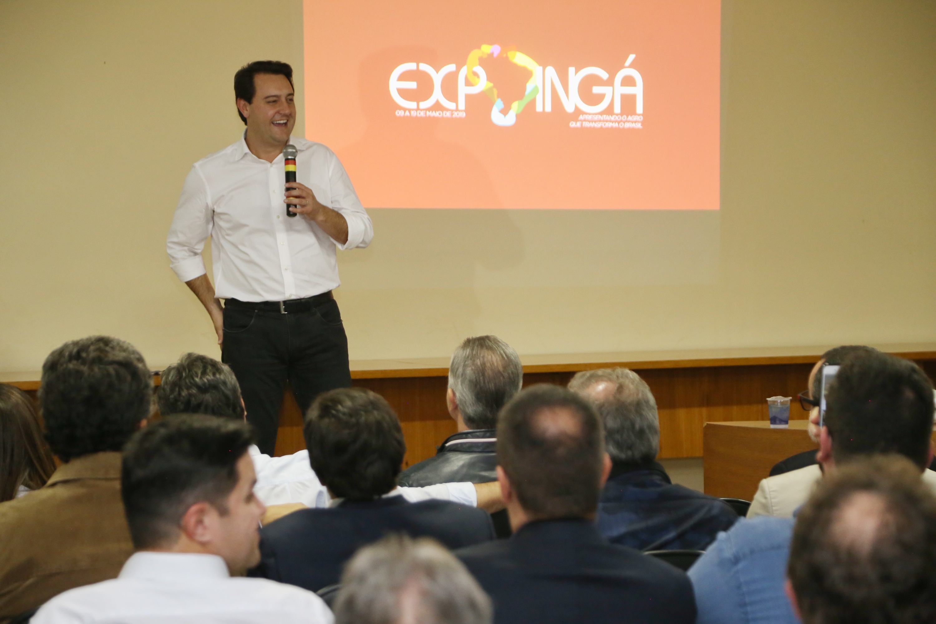 O governador Carlos Massa Ratinho Junior destacou, no ato de transferência da sede da administração estadual para Maringá, no Noroeste do Paraná, que a iniciativa visa atender as demandas da região e tornar o Governo mais acessível para a população. O município irá sediar o Poder Executivo até sexta-feira (17). Foto: José Fernando Ogura/ANPr