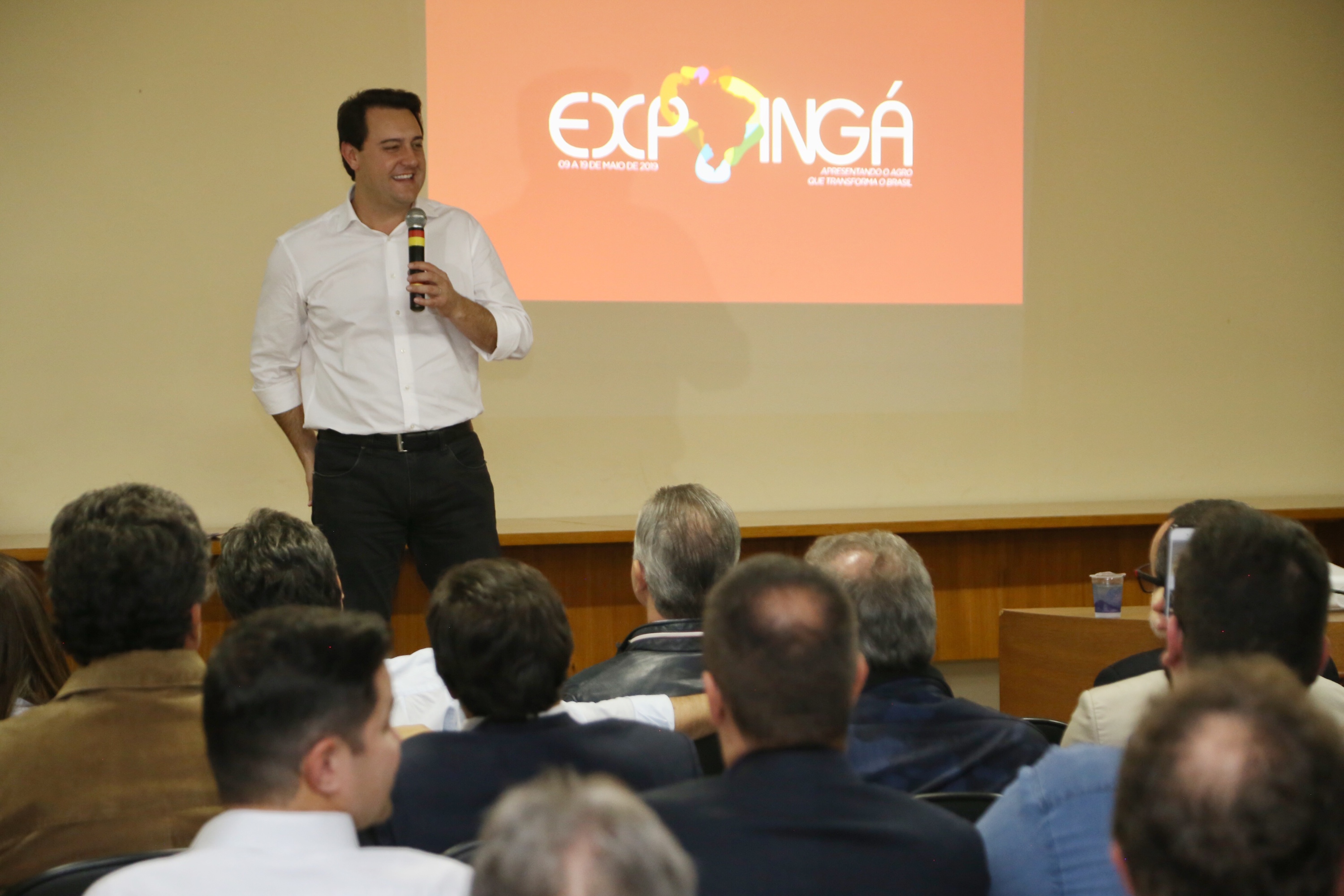 O governador Carlos Massa Ratinho Junior destacou, no ato de transferência da sede da administração estadual para Maringá, no Noroeste do Paraná, que a iniciativa visa atender as demandas da região e tornar o Governo mais acessível para a população. O município irá sediar o Poder Executivo até sexta-feira (17). Foto: José Fernando Ogura/ANPr