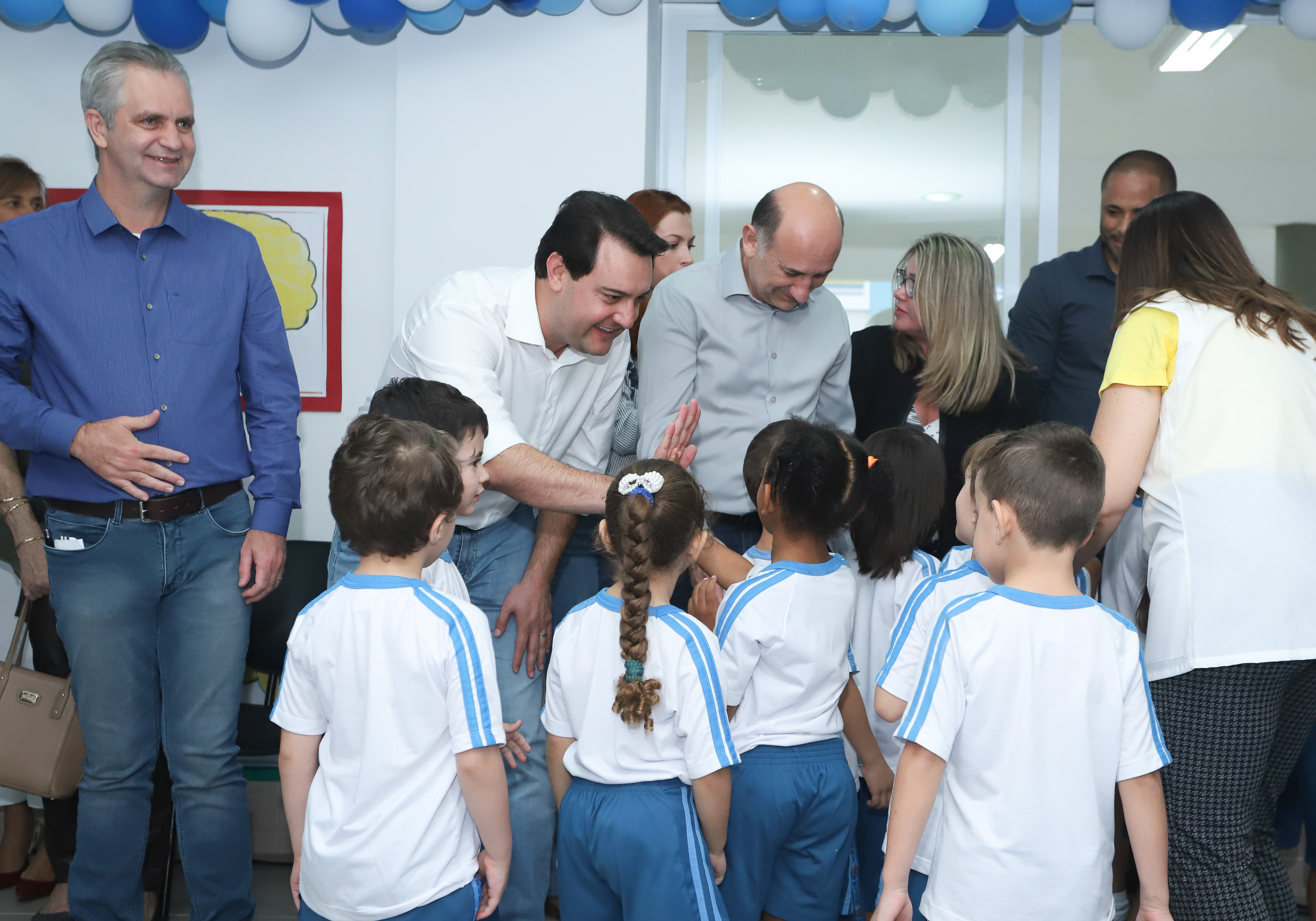 O governador Carlos Massa Ratinho Junior também inaugurou nesta quinta-feira (16) o CMEI José Prestes Neto, no Jardim Alvorada, em Maringá. O prédio de 3 mil metros quadrados tem capacidade para até 500 alunos do berçário ao 5° ano.Foto Rodrigo Felix Leal/ANPr