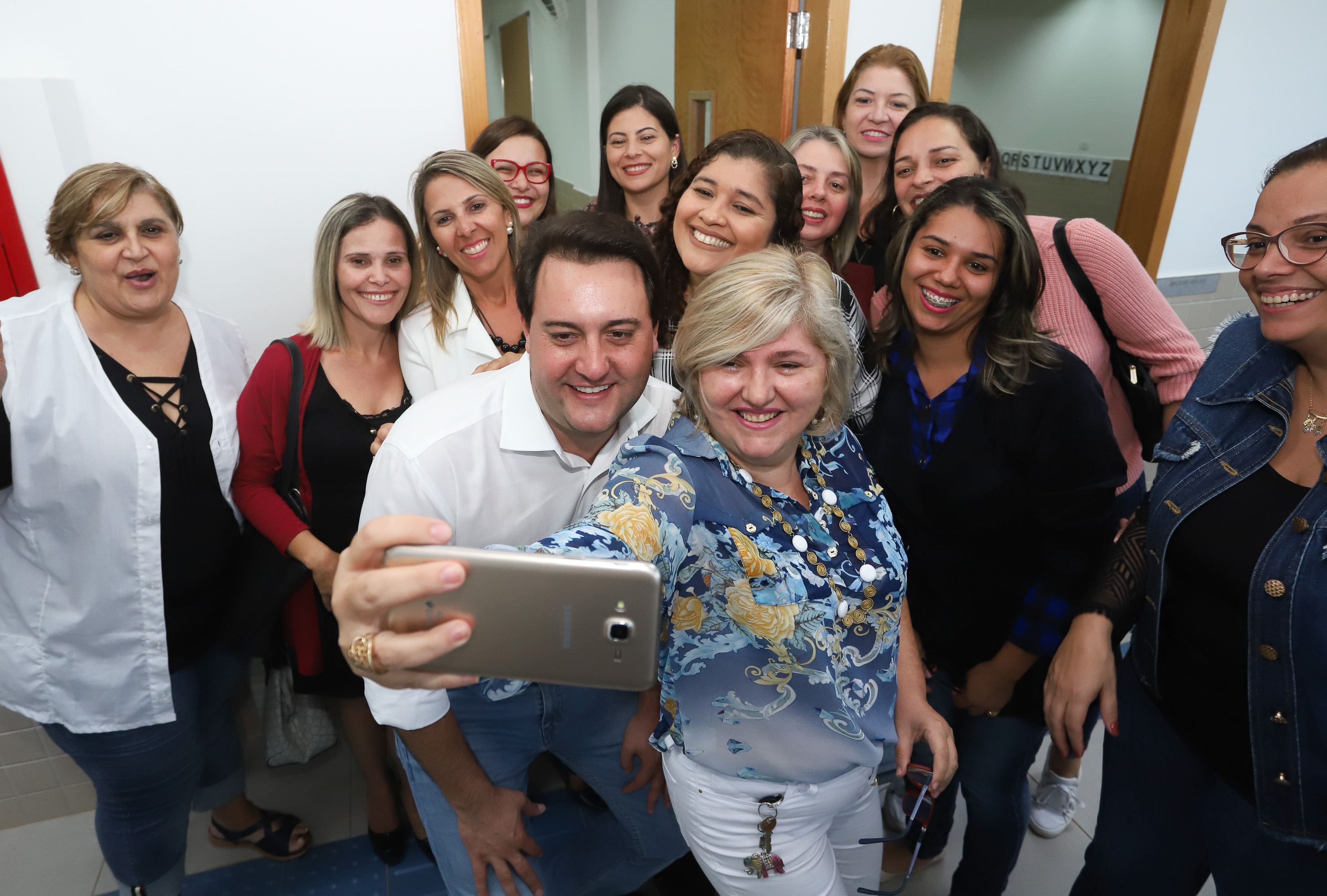 O governador Carlos Massa Ratinho Junior também inaugurou nesta quinta-feira (16) o CMEI José Prestes Neto, no Jardim Alvorada, em Maringá. O prédio de 3 mil metros quadrados tem capacidade para até 500 alunos do berçário ao 5° ano.Foto Rodrigo Felix Leal/ANPr