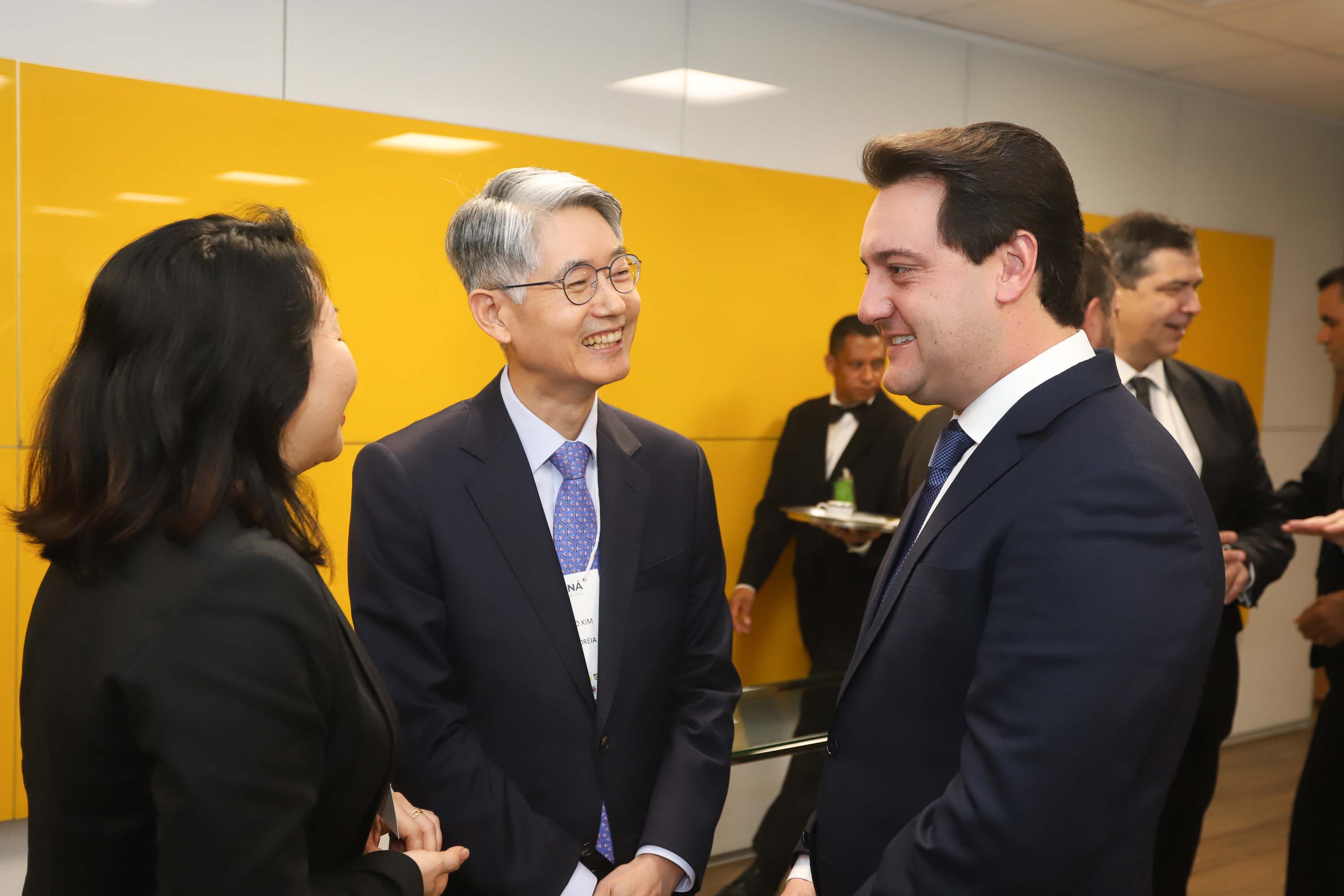 Programa de concessões na área da infraestrutura, projetos de parcerias público-privadas e um ambiente propício para negócios tornam o Paraná o Estado atrativo para investidores. A avaliação é do governador Carlos Massa Ratinho Junior, que abriu nesta terça-feira (21) a segunda edição do Paraná Day.Foto: Rodrigo Felix Leal/ANPr