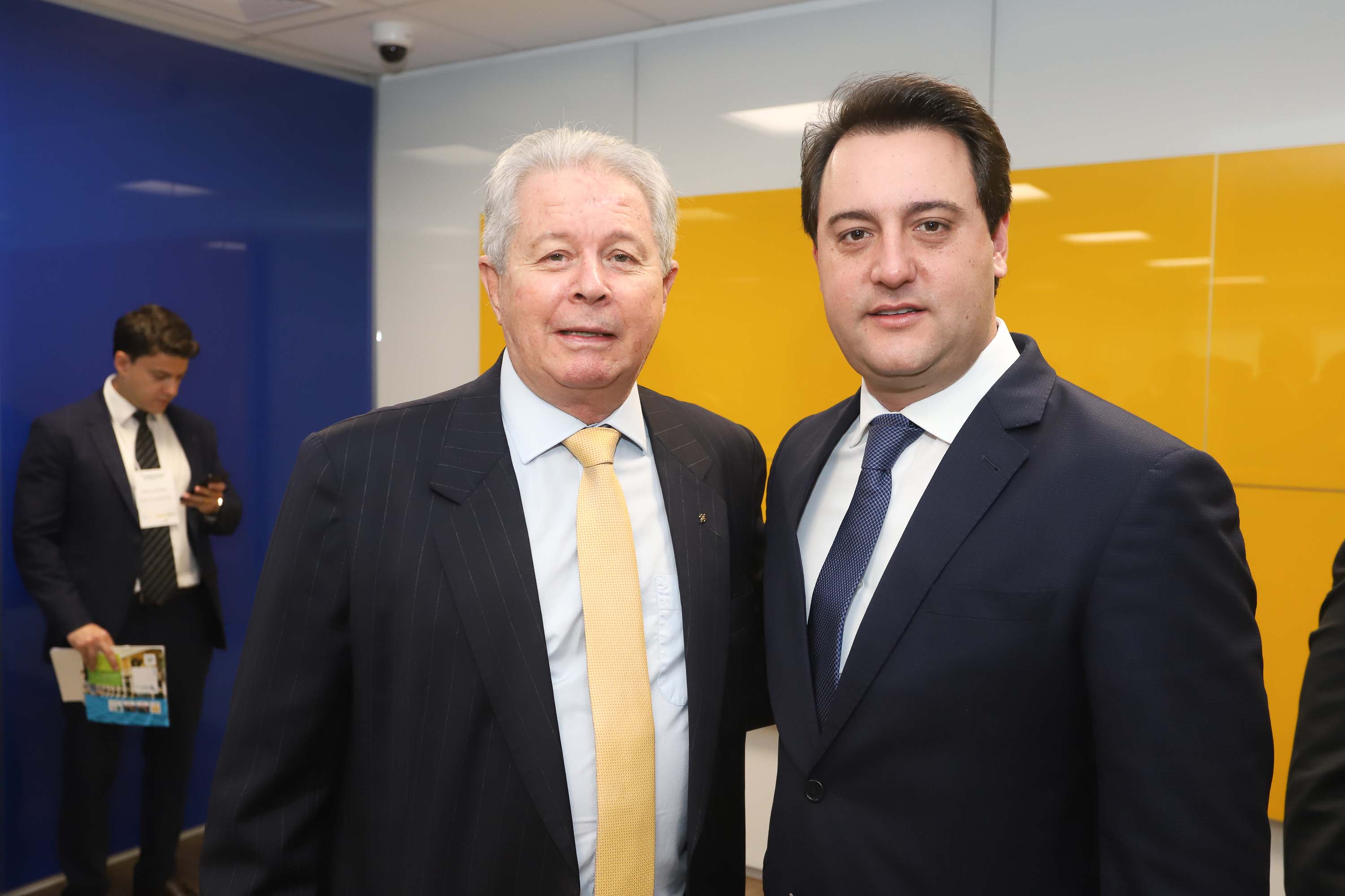 Programa de concessões na área da infraestrutura, projetos de parcerias público-privadas e um ambiente propício para negócios tornam o Paraná o Estado atrativo para investidores. A avaliação é do governador Carlos Massa Ratinho Junior, que abriu nesta terça-feira (21) a segunda edição do Paraná Day.Foto: Rodrigo Felix Leal/ANPr