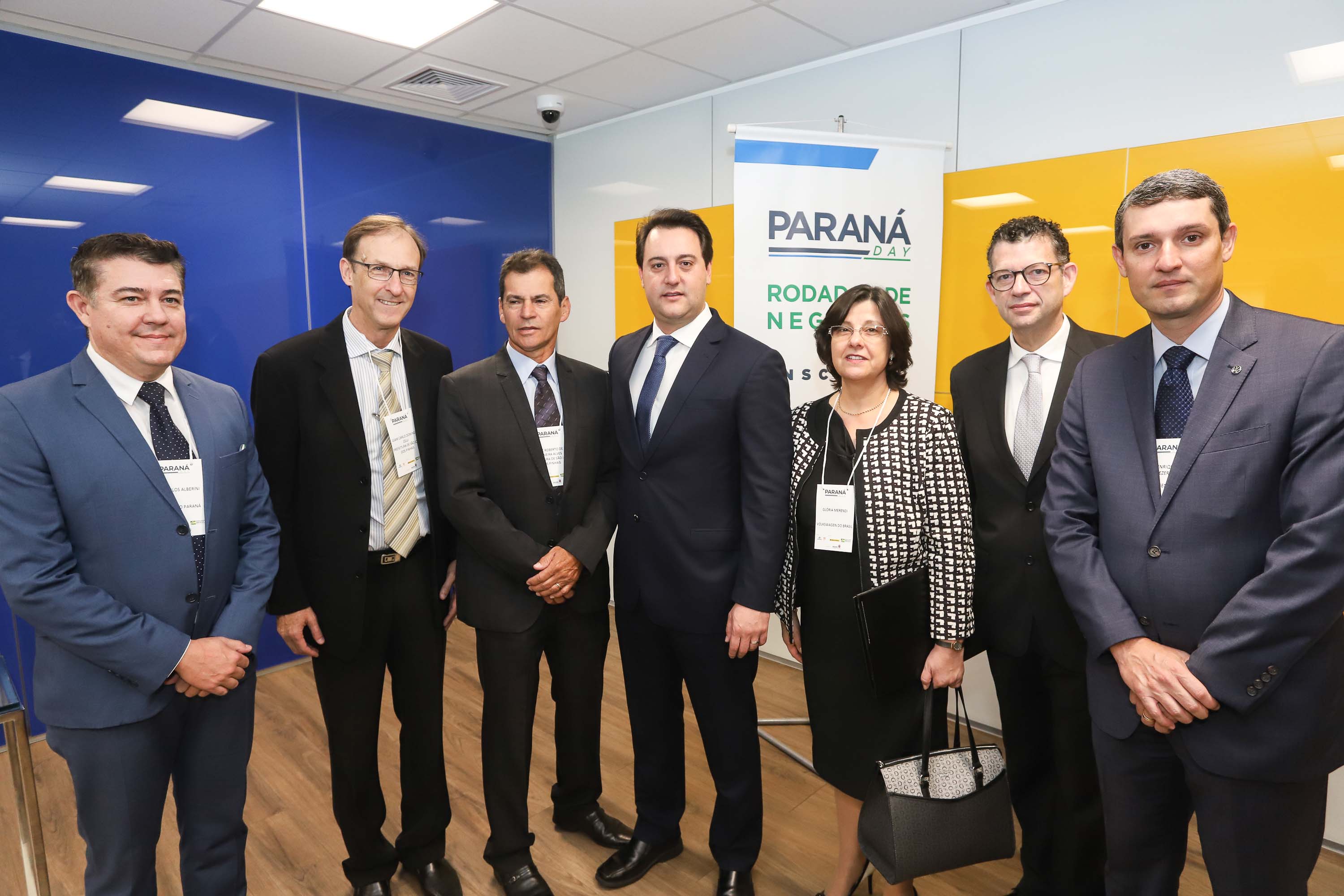 Programa de concessões na área da infraestrutura, projetos de parcerias público-privadas e um ambiente propício para negócios tornam o Paraná o Estado atrativo para investidores. A avaliação é do governador Carlos Massa Ratinho Junior, que abriu nesta terça-feira (21) a segunda edição do Paraná Day.Foto: Rodrigo Felix Leal/ANPr