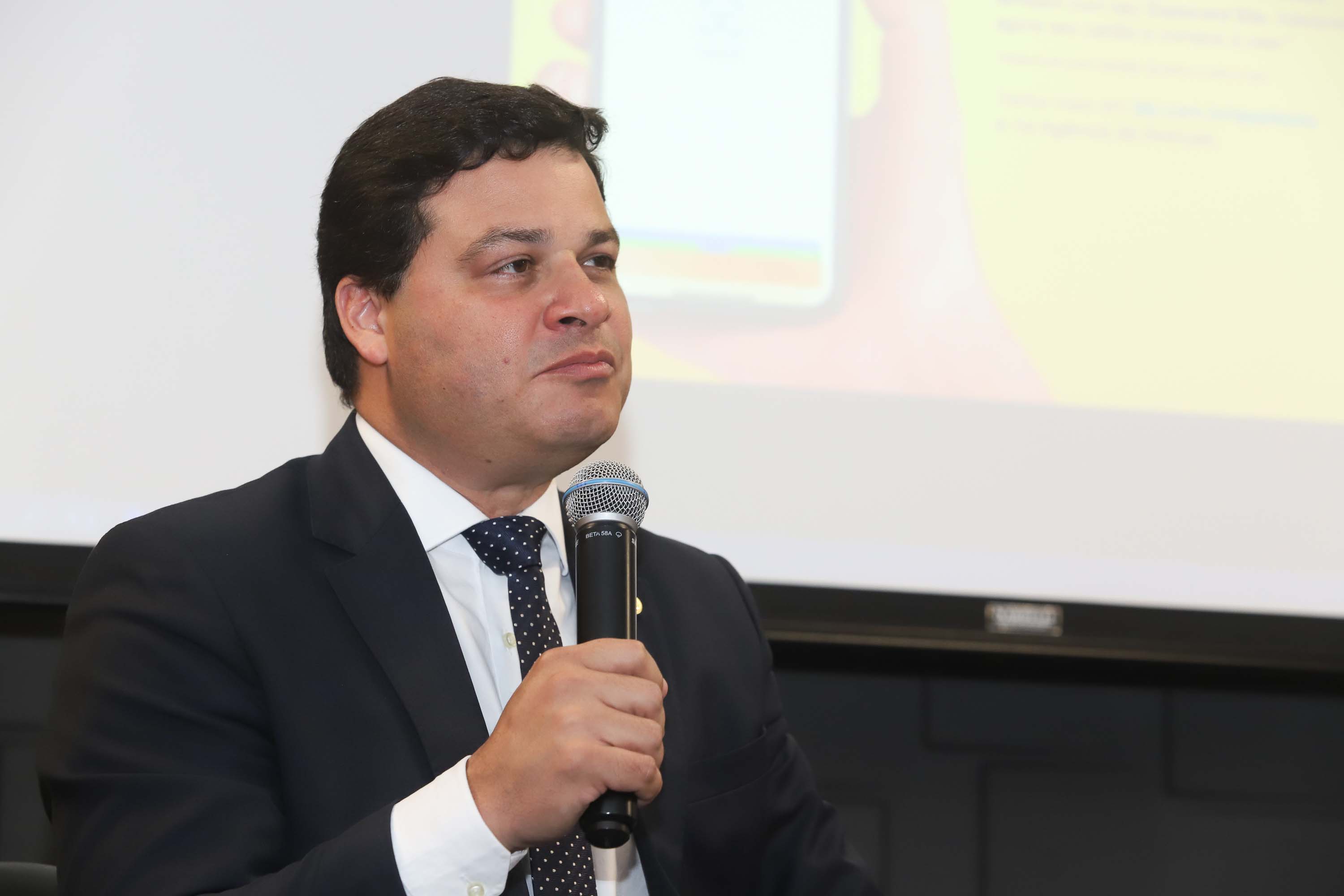 Programa de concessões na área da infraestrutura, projetos de parcerias público-privadas e um ambiente propício para negócios tornam o Paraná o Estado atrativo para investidores. A avaliação é do governador Carlos Massa Ratinho Junior, que abriu nesta terça-feira (21) a segunda edição do Paraná Day.Foto: Rodrigo Felix Leal/ANPr