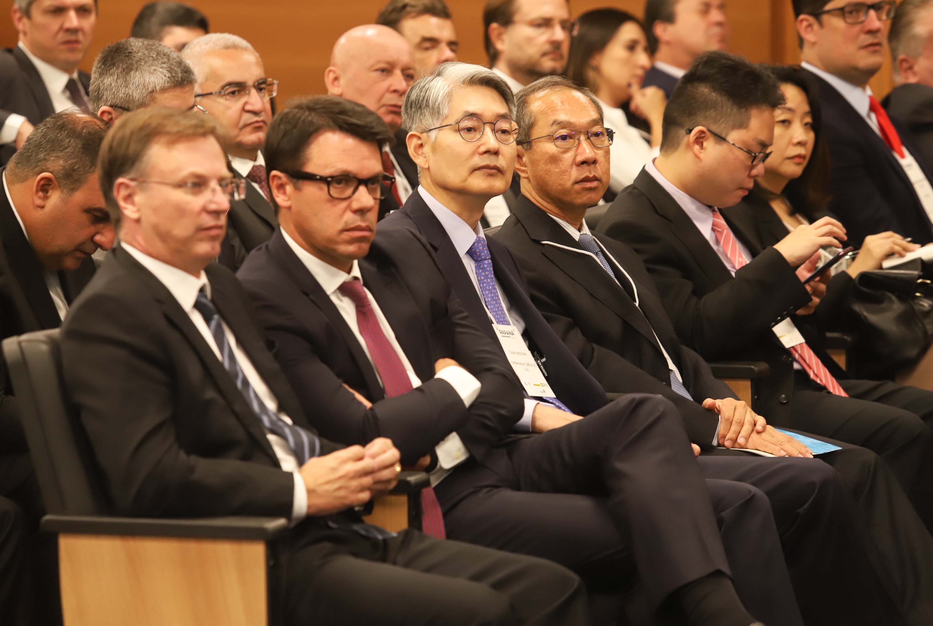 Programa de concessões na área da infraestrutura, projetos de parcerias público-privadas e um ambiente propício para negócios tornam o Paraná o Estado atrativo para investidores. A avaliação é do governador Carlos Massa Ratinho Junior, que abriu nesta terça-feira (21) a segunda edição do Paraná Day.Foto: Rodrigo Felix Leal/ANPr