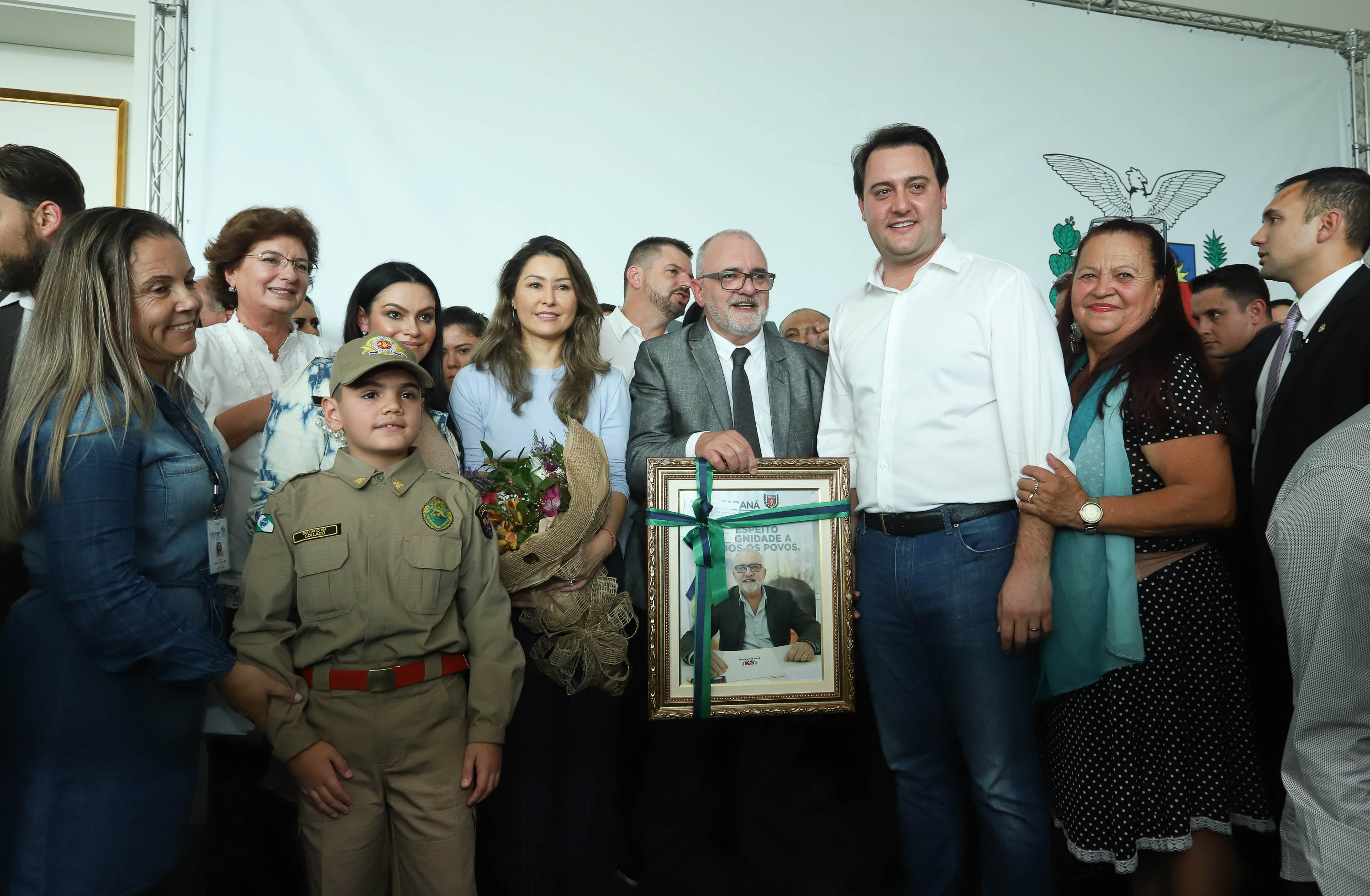 O governador Carlos Massa Ratinho Junior disse nesta quarta-feira (22), no lançamento oficial da Superintendência Geral de Diálogo e Interação Social (Sudis), que o Governo do Paraná está aberto ao diálogo e vai trabalhar diariamente para atender as demandas de todos os setores da sociedade, principalmente dos mais necessitados, em respeito ao compromisso com a construção de um Estado moderno e protetivo.Foto: Rodrigo Felix Leal/ANPr