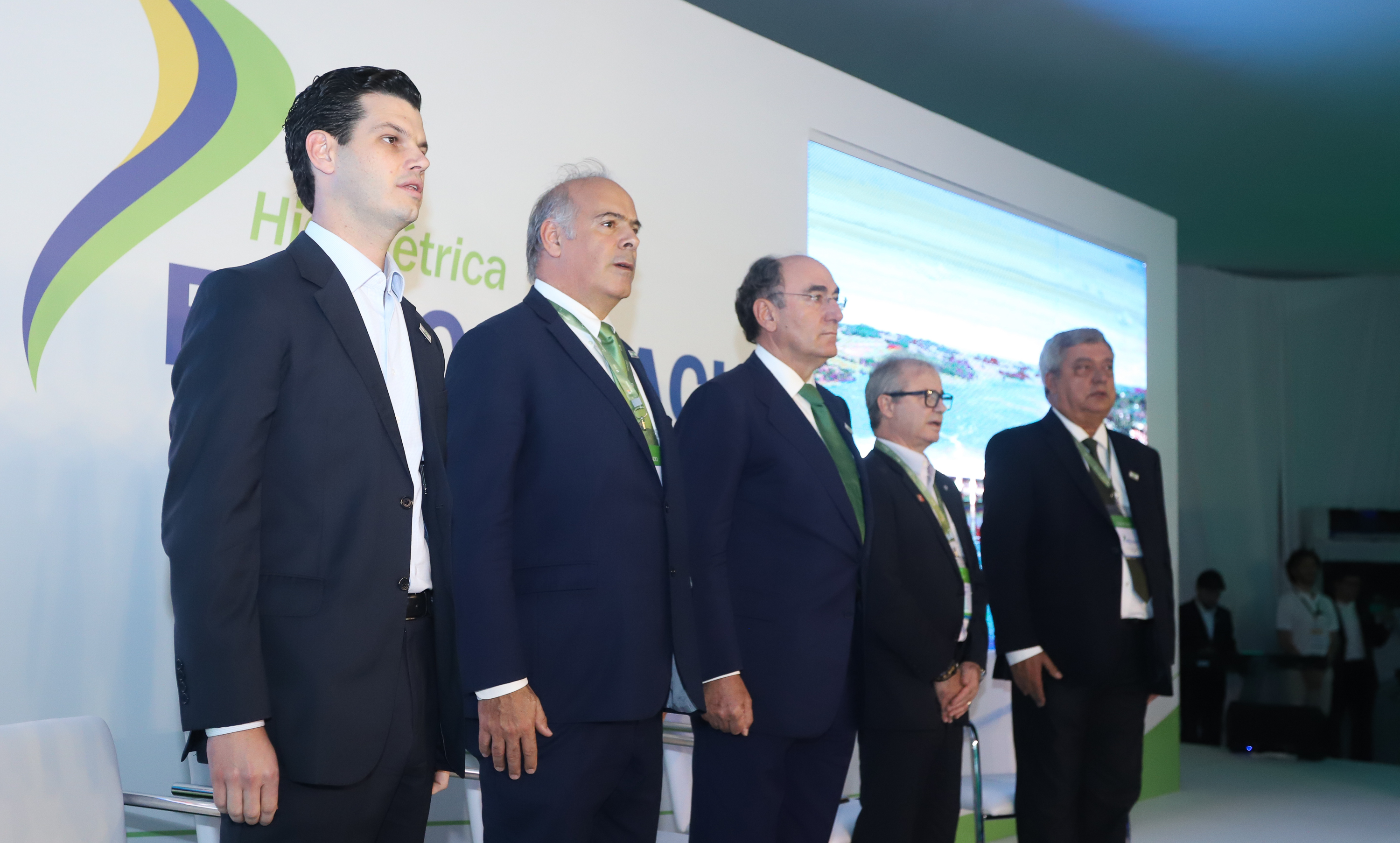 A Usina Hidrelétrica Baixo Iguaçu, último aproveitamento energético do Rio Iguaçu, foi inaugurada nesta quinta-feira (23) em Capanema, no Sudoeste do Estado. O empreendimento foi construído por um consórcio formado pela Copel e a Neonergia e recebeu investimento de R$ 2,3 bilhões. Foto: Rodrigo Felix Leal/ANPr