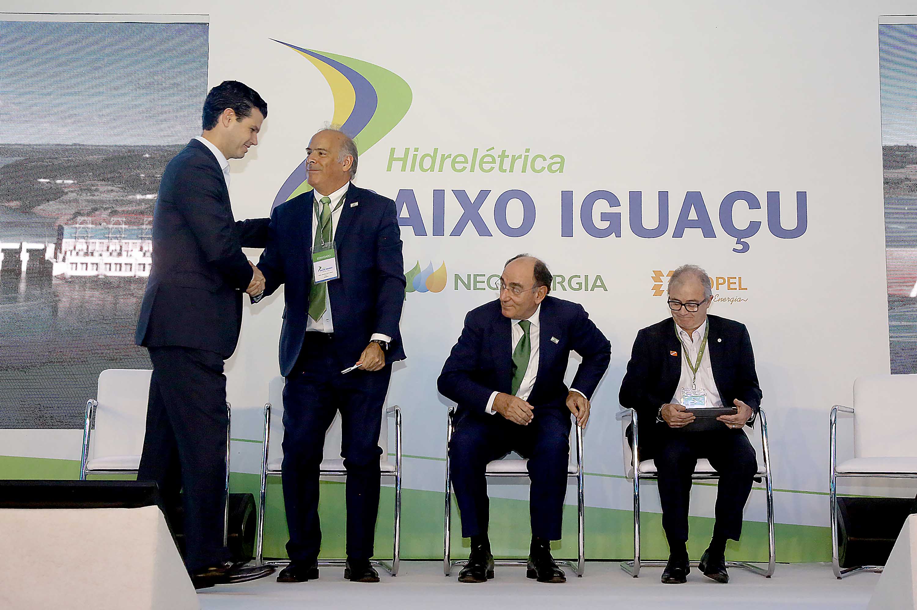 A Usina Hidrelétrica Baixo Iguaçu, último aproveitamento energético do Rio Iguaçu, foi inaugurada nesta quinta-feira (23) em Capanema, no Sudoeste do Estado