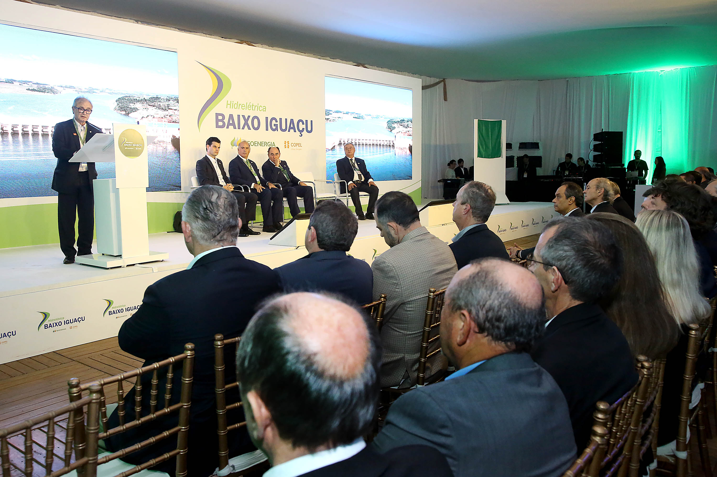 A Usina Hidrelétrica Baixo Iguaçu, último aproveitamento energético do Rio Iguaçu, foi inaugurada nesta quinta-feira (23) em Capanema, no Sudoeste do Estado