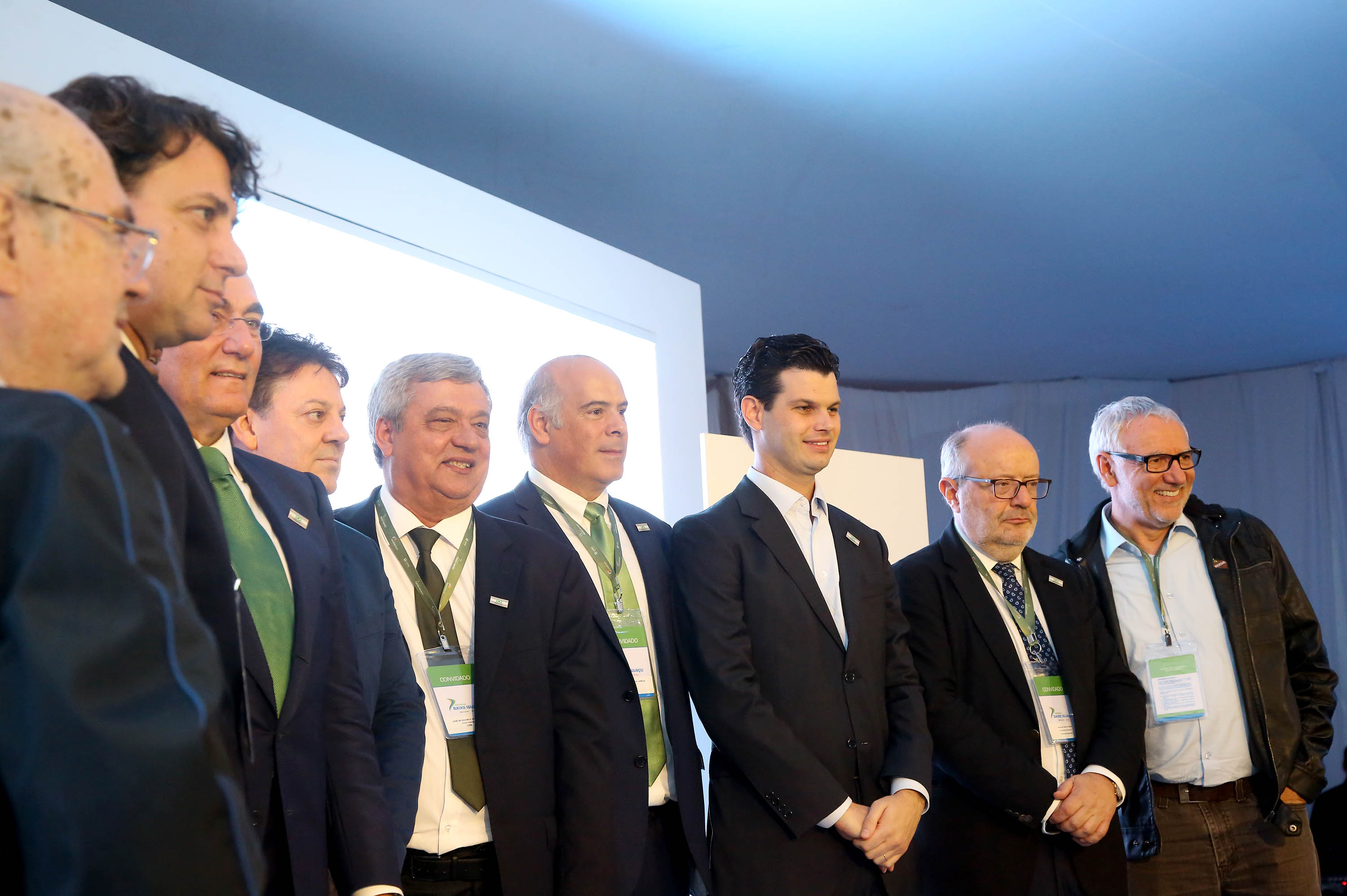 A Usina Hidrelétrica Baixo Iguaçu, último aproveitamento energético do Rio Iguaçu, foi inaugurada nesta quinta-feira (23) em Capanema, no Sudoeste do Estado