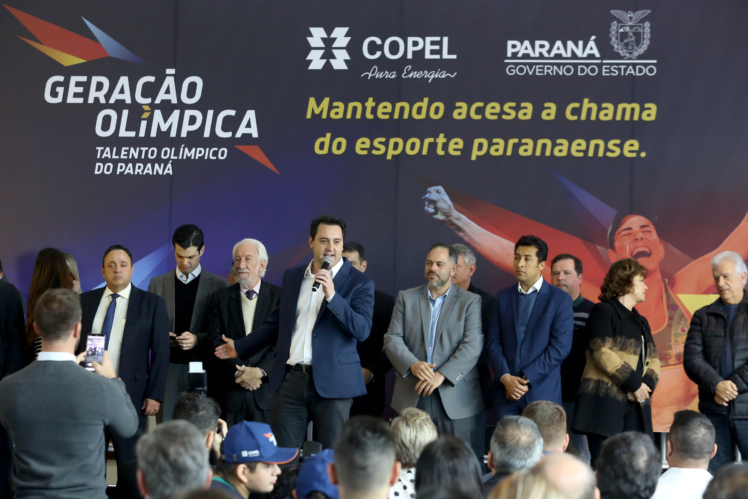 O governador Carlos Massa Ratinho Junior anunciou nesta segunda-feira (02), no Palácio Iguaçu, a nova fase do programa de apoio à formação de atletas olímpicos. Patrocinado pela Copel, o ?Geração Olímpica? é o maior programa de bolsa-atleta do País. Curitiba,02/09/2019 Foto:Jaelson Lucas / AEN