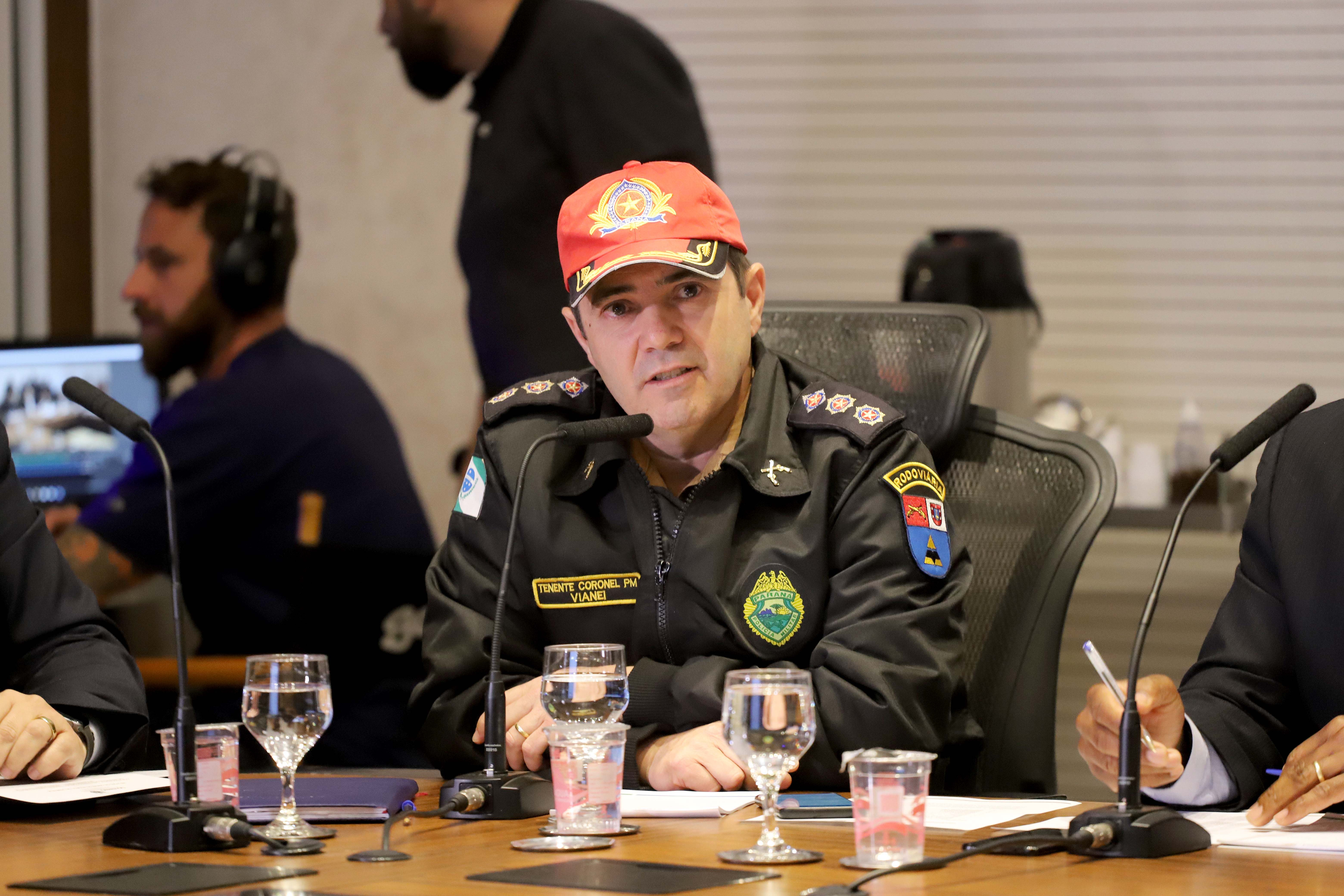 O governador Carlos Massa Ratinho Junior e o secretário de Infraestrutura e Logística, Sandro Alex, divulgaram nesta segunda-feira (21), quais as obras aprovadas pelo Governo do Estado para serem realizadas com os recursos do acordo de leniência firmado entre a concessionária Rodonorte e o Ministério Público Federal (MPF)
