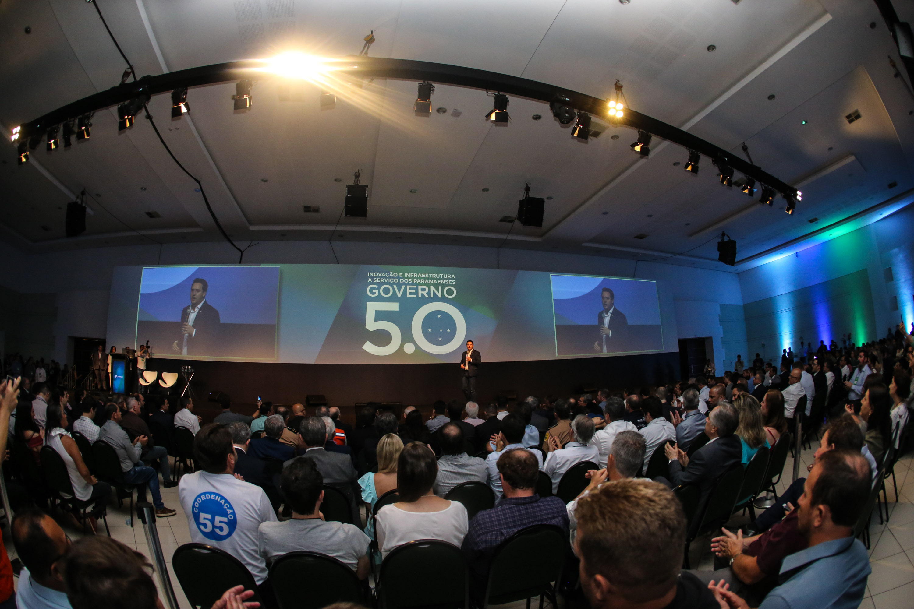 O governador Carlos Massa Ratinho Junior faz a abertura nesta quinta-feira (31), do encontro de capacitação Governo 5.0 no Hotel Rafain Palace & Convention, em Foz do Iguaçu. Foz do Iguaçu, 17/10/2019 - Foto: Geraldo Bubniak/AEN