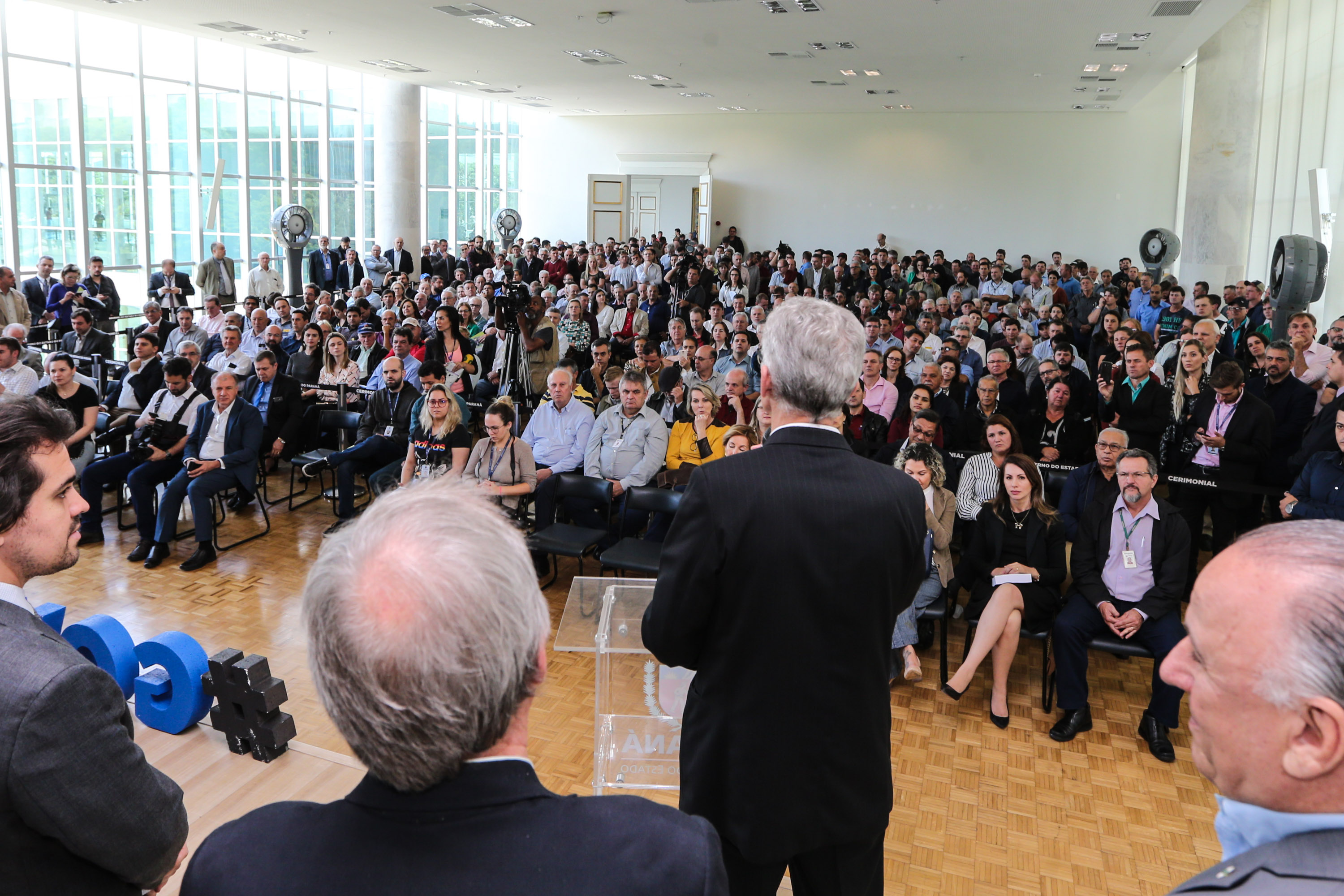 O Governador Carlos Massa Ratinho Júnior e o secretário estadual da Agricultura e Abastecimento, Norberto Ortigara, lançam nesta terça-feira (26), o programa de Desenvolvimento e Revitalização da Viticultura e da Agroindústria Vitícola no Paraná, o Revitis. Curitiba, 26/11/2019 - Foto: Geraldo Bubniak/AEN