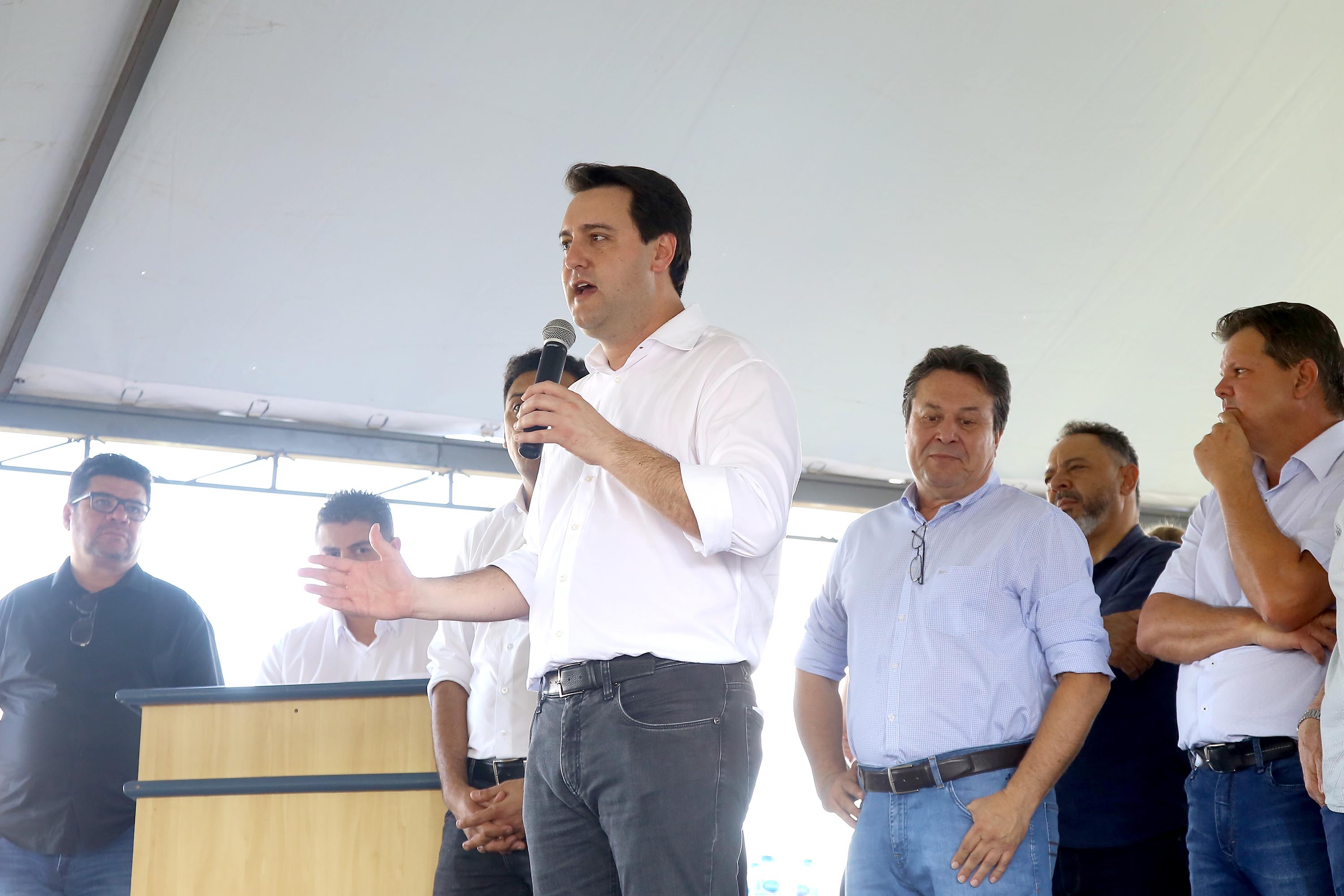 O município de Rondon, no Noroeste do Paraná, está ganhando novas vagas de emprego com a retomada de atividades da unidade local do frigorífico Averama
