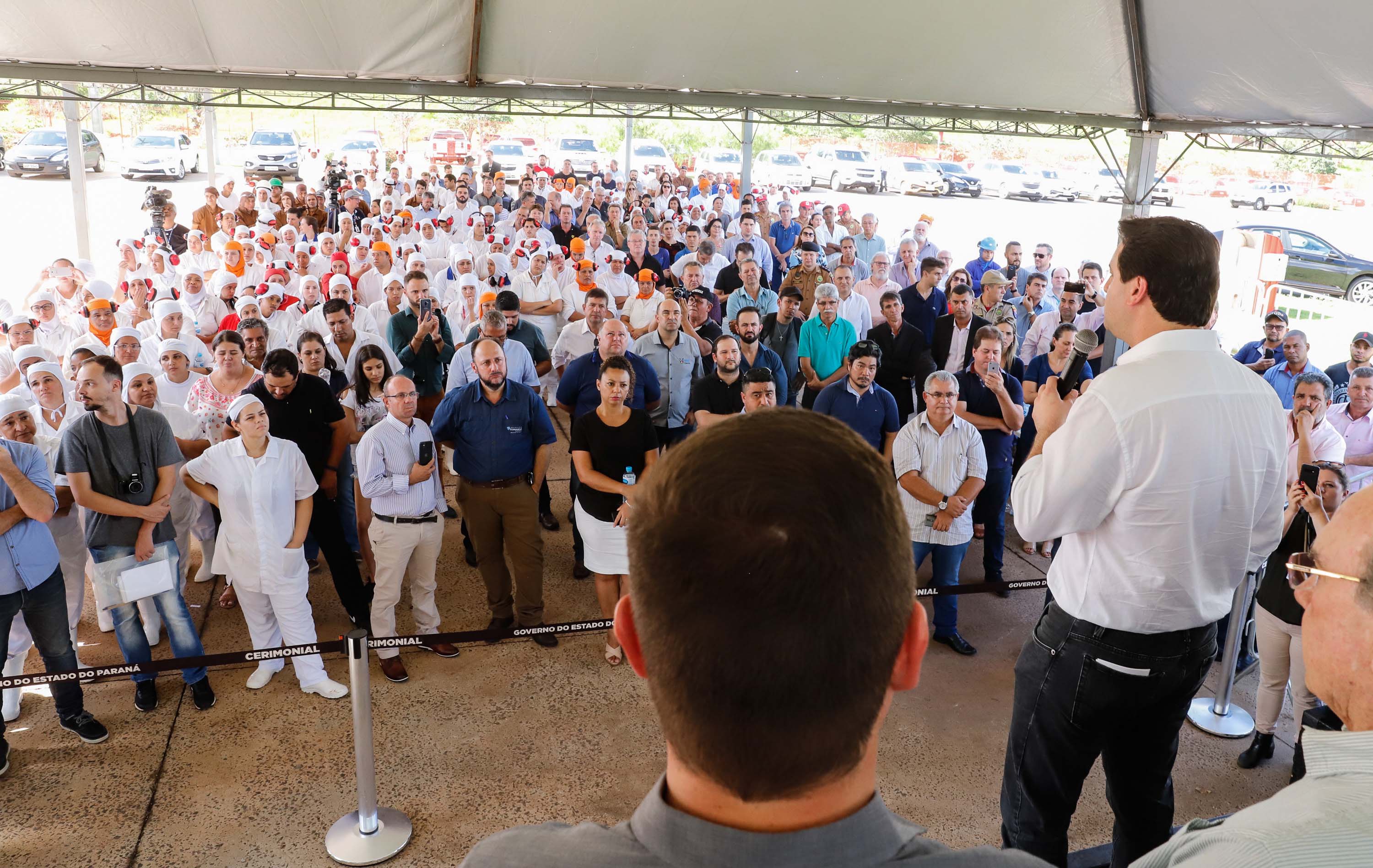 O município de Rondon, no Noroeste do Paraná, está ganhando novas vagas de emprego com a retomada de atividades da unidade local do frigorífico Averama