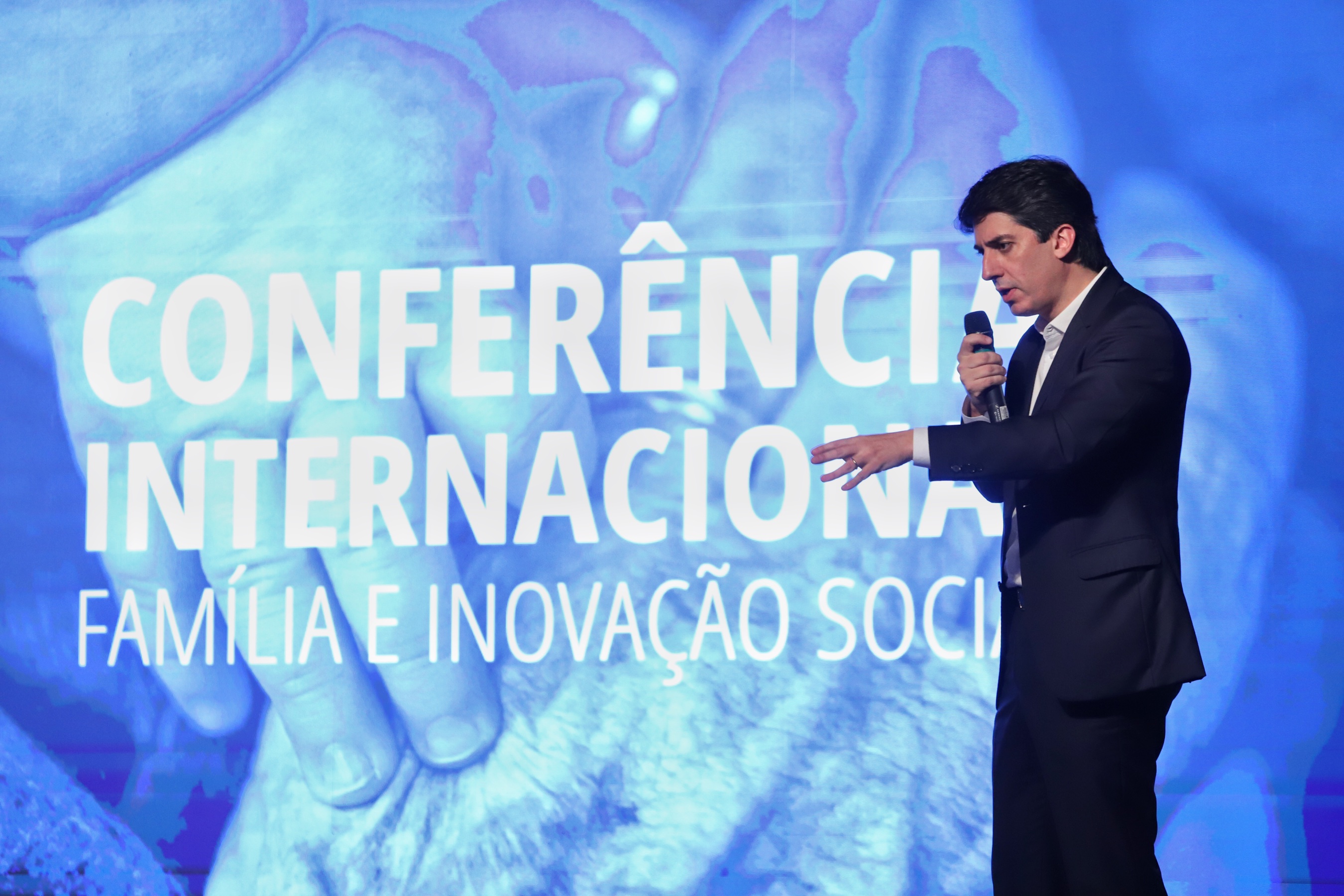 O Governo do Estado incorpora a partir desta sexta-feira (29) os dez compromissos sobre família, direitos humanos e cidades inclusivas da Declaração de Veneza, documento apresentado pela International Federation for Family (IFFD – Federação Internacional da Família) na Organização das Nações Unidas (ONU), em 2017. Foto: José Fernando Ogura/AEN