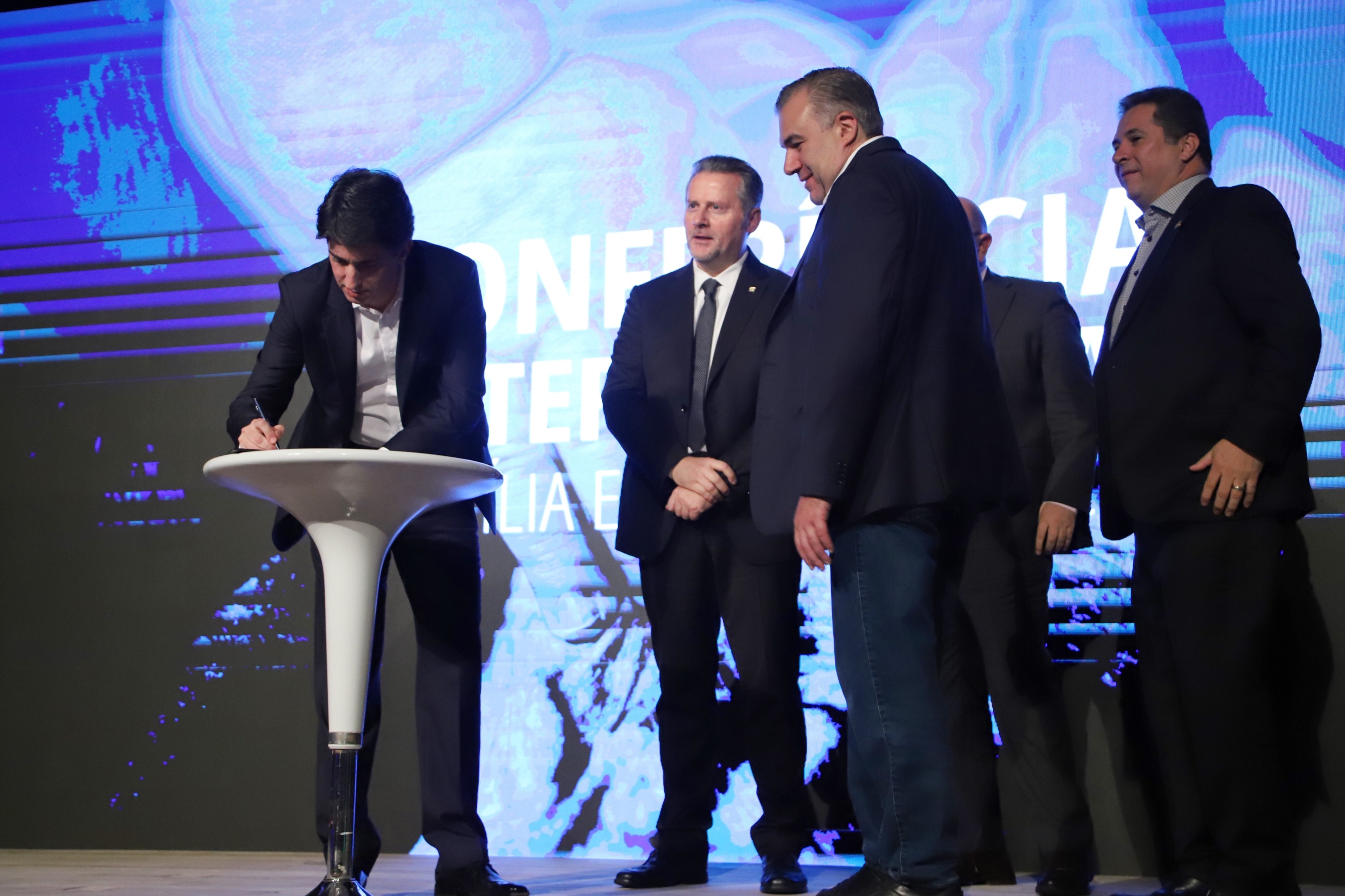 O Governo do Estado incorpora a partir desta sexta-feira (29) os dez compromissos sobre família, direitos humanos e cidades inclusivas da Declaração de Veneza, documento apresentado pela International Federation for Family (IFFD – Federação Internacional da Família) na Organização das Nações Unidas (ONU), em 2017. Foto: José Fernando Ogura/AEN