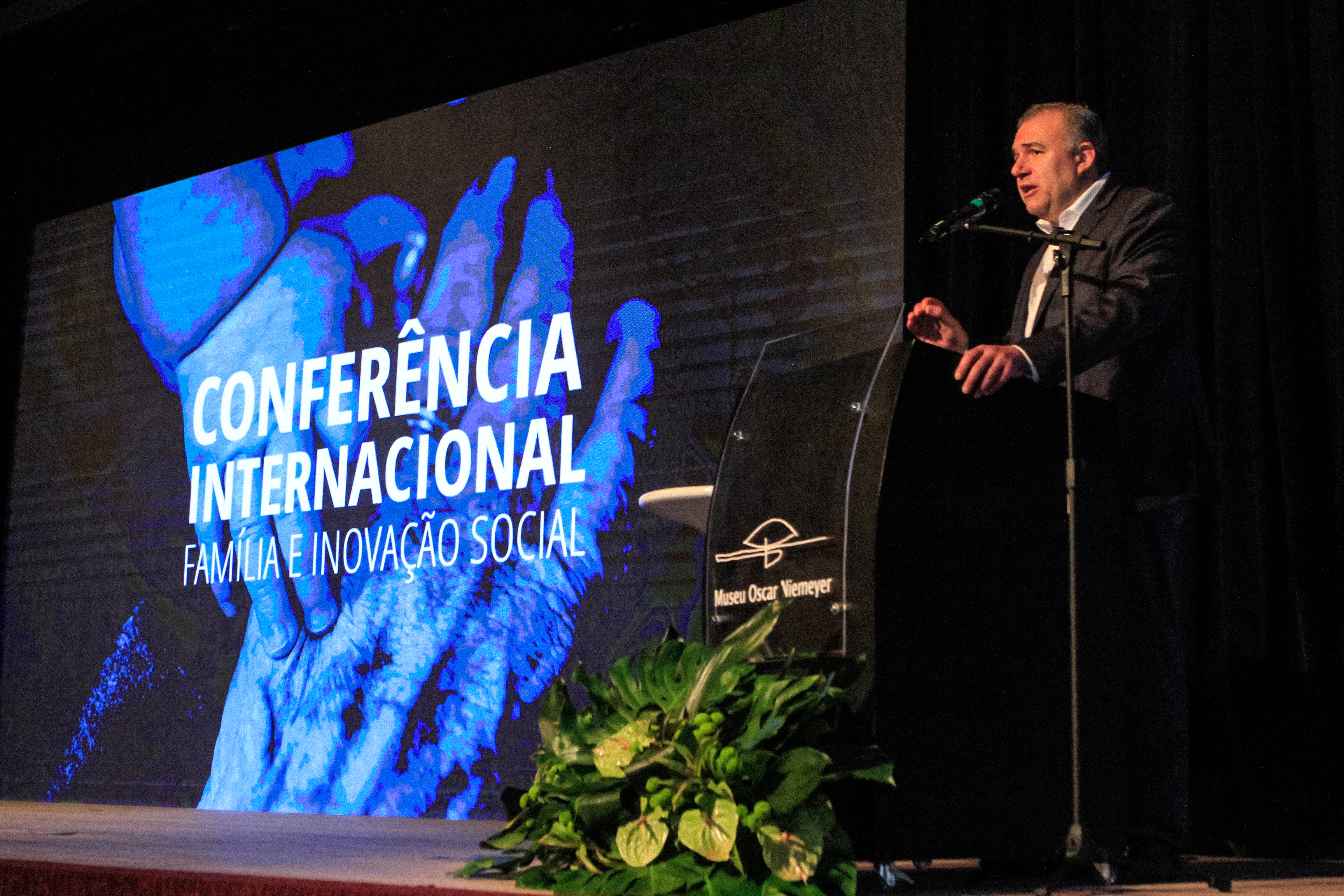 O Governo do Estado incorpora a partir desta sexta-feira (29) os dez compromissos sobre família, direitos humanos e cidades inclusivas da Declaração de Veneza, documento apresentado pela International Federation for Family (IFFD – Federação Internacional da Família) na Organização das Nações Unidas (ONU), em 2017. Foto: Valdelino Pontes