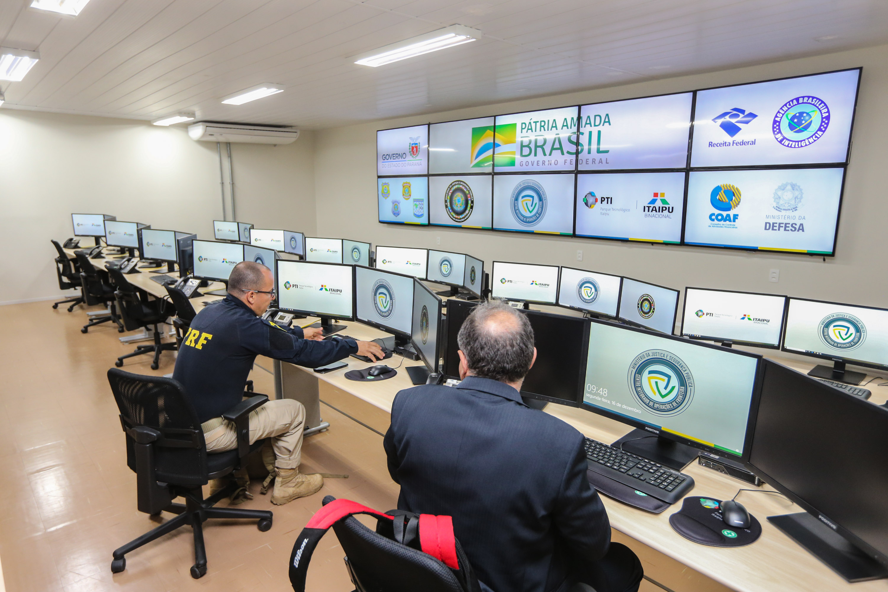 CIOF FOZ O Centro Integrado de Operações de Fronteira, em Foz do Iguaçu. O CIOF reforçará as ações estratégicas estaduais de combate ao tráfico e ao crime organizado. A estrutura passa a integrar o Parque Tecnológico Itaipu, na Itaipu Binacional.Foz do Iguaçu, 16/12/2019 - Foto: Geraldo Bubniak/AEN